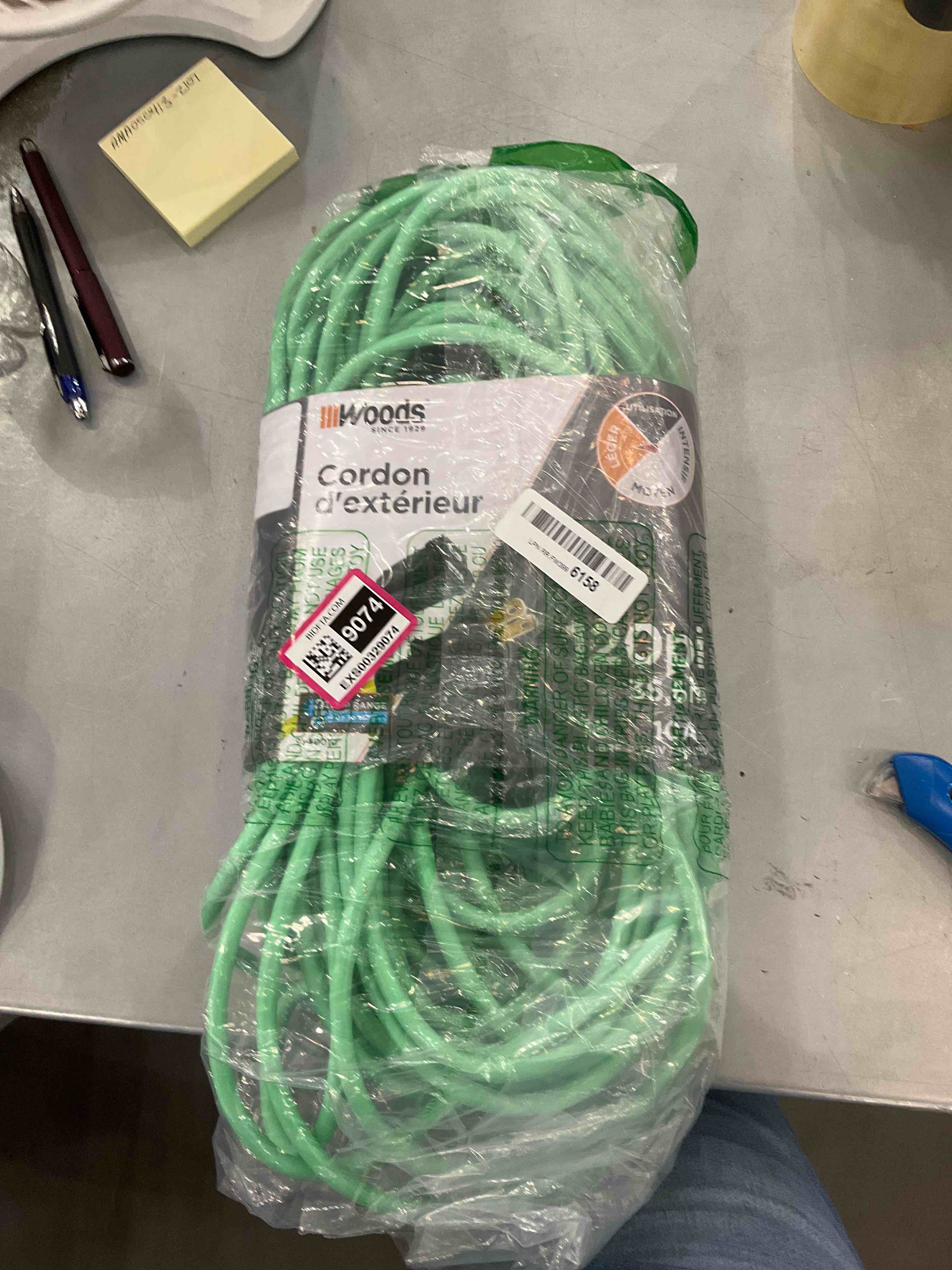https://s3.amazonaws.com/lotting-images-prod/bidfta/EXS00329074_1688658766570.jpeg