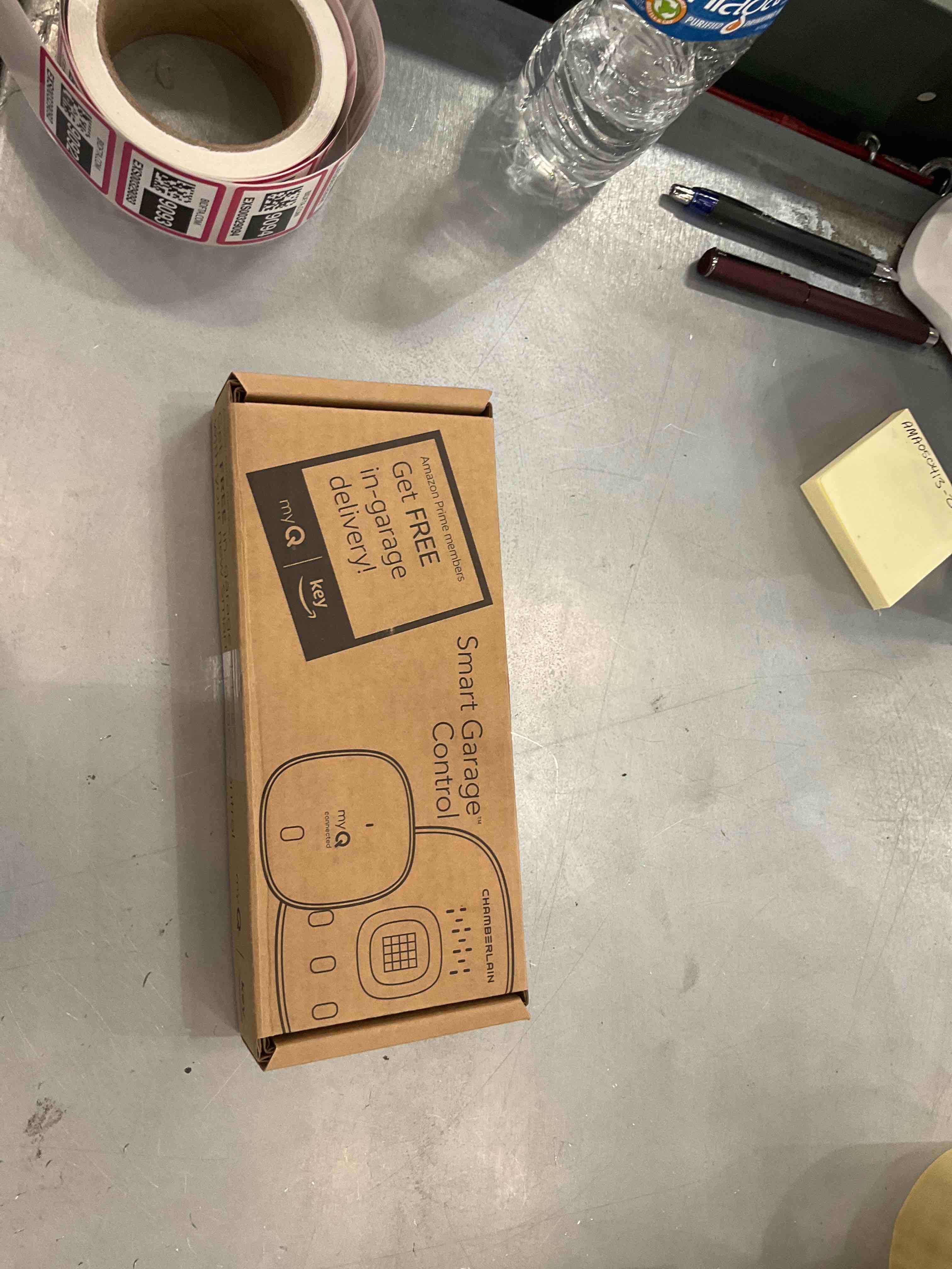 https://s3.amazonaws.com/lotting-images-prod/bidfta/EXS00329091_1688664723046.jpeg