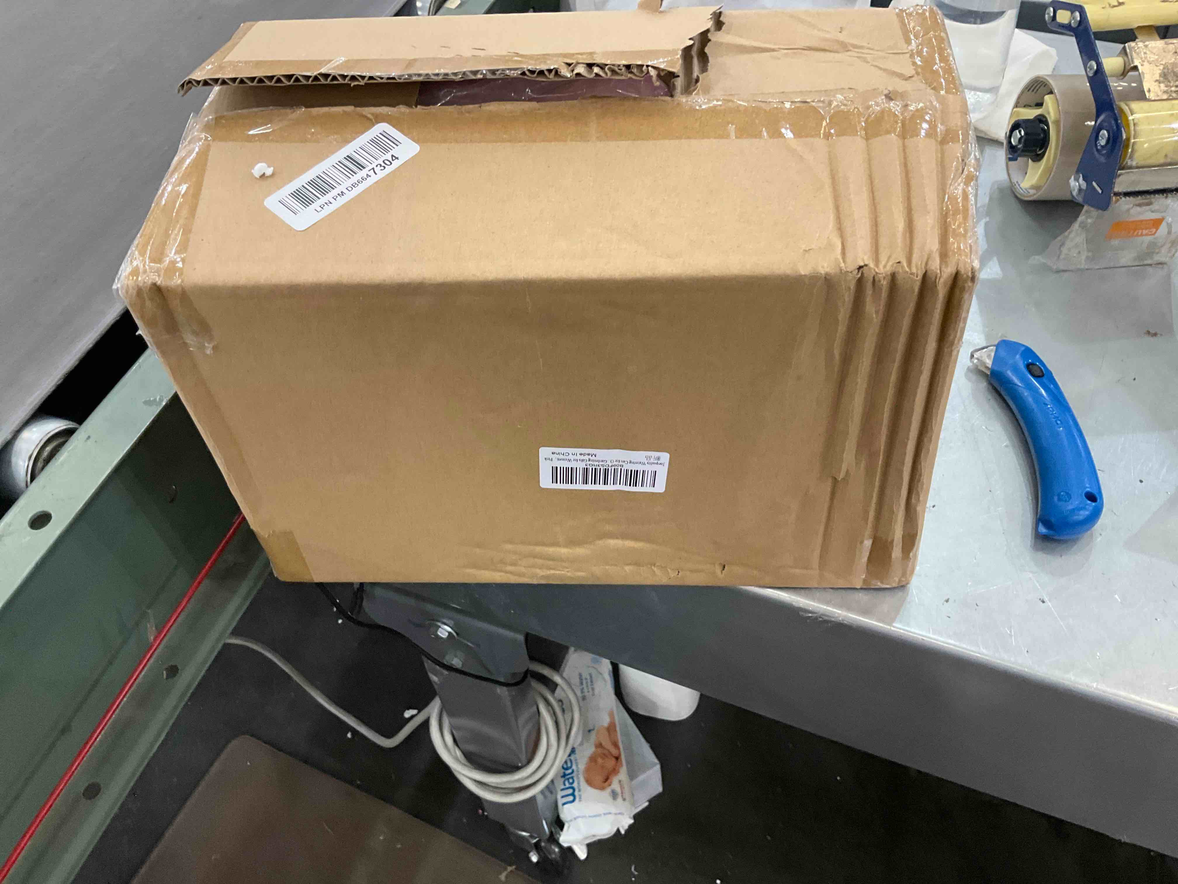 https://s3.amazonaws.com/lotting-images-prod/bidfta/EXS00329286_1688758591627.jpeg