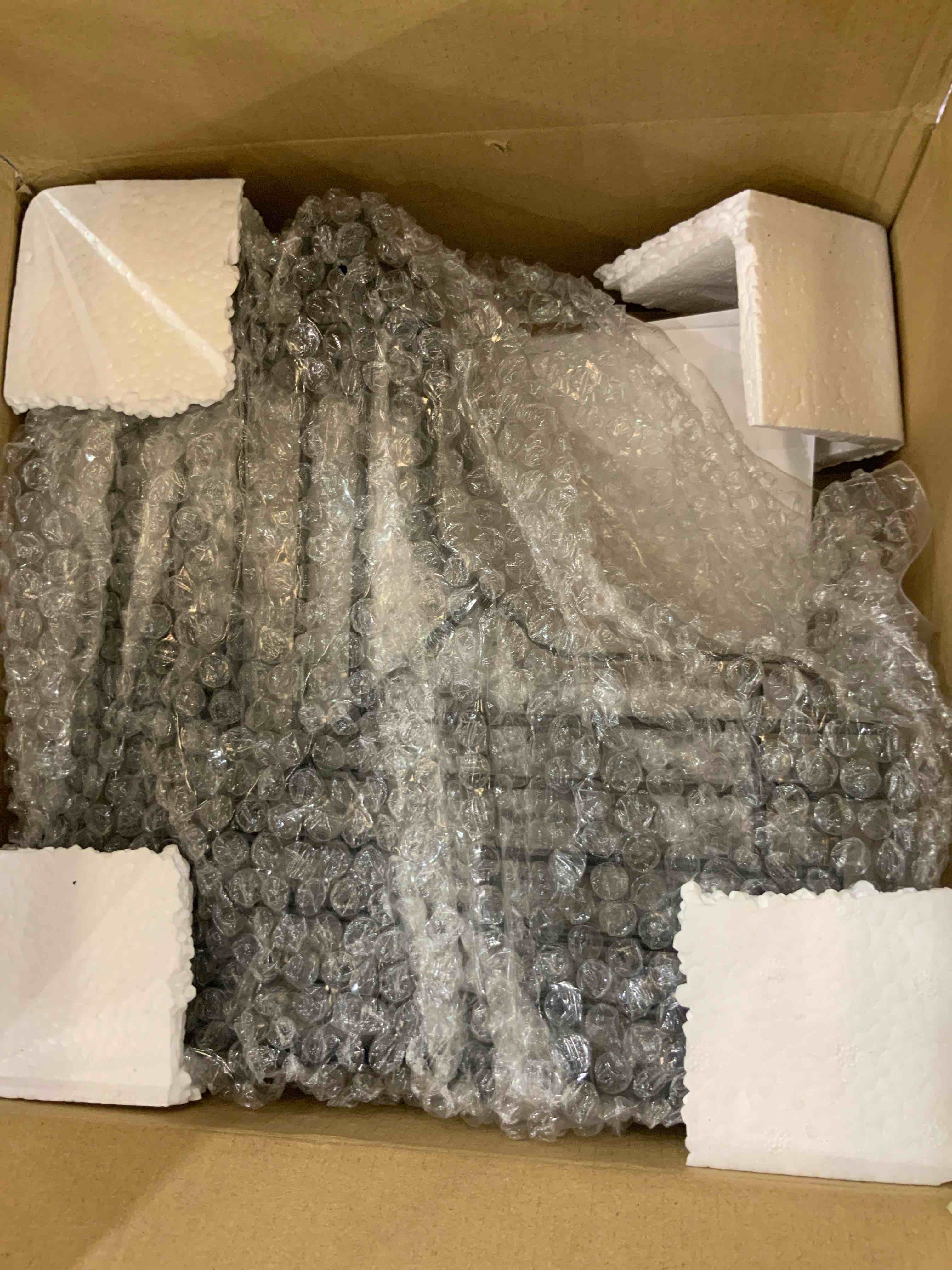 https://s3.amazonaws.com/lotting-images-prod/bidfta/EXS00329711_1688998894770.jpeg