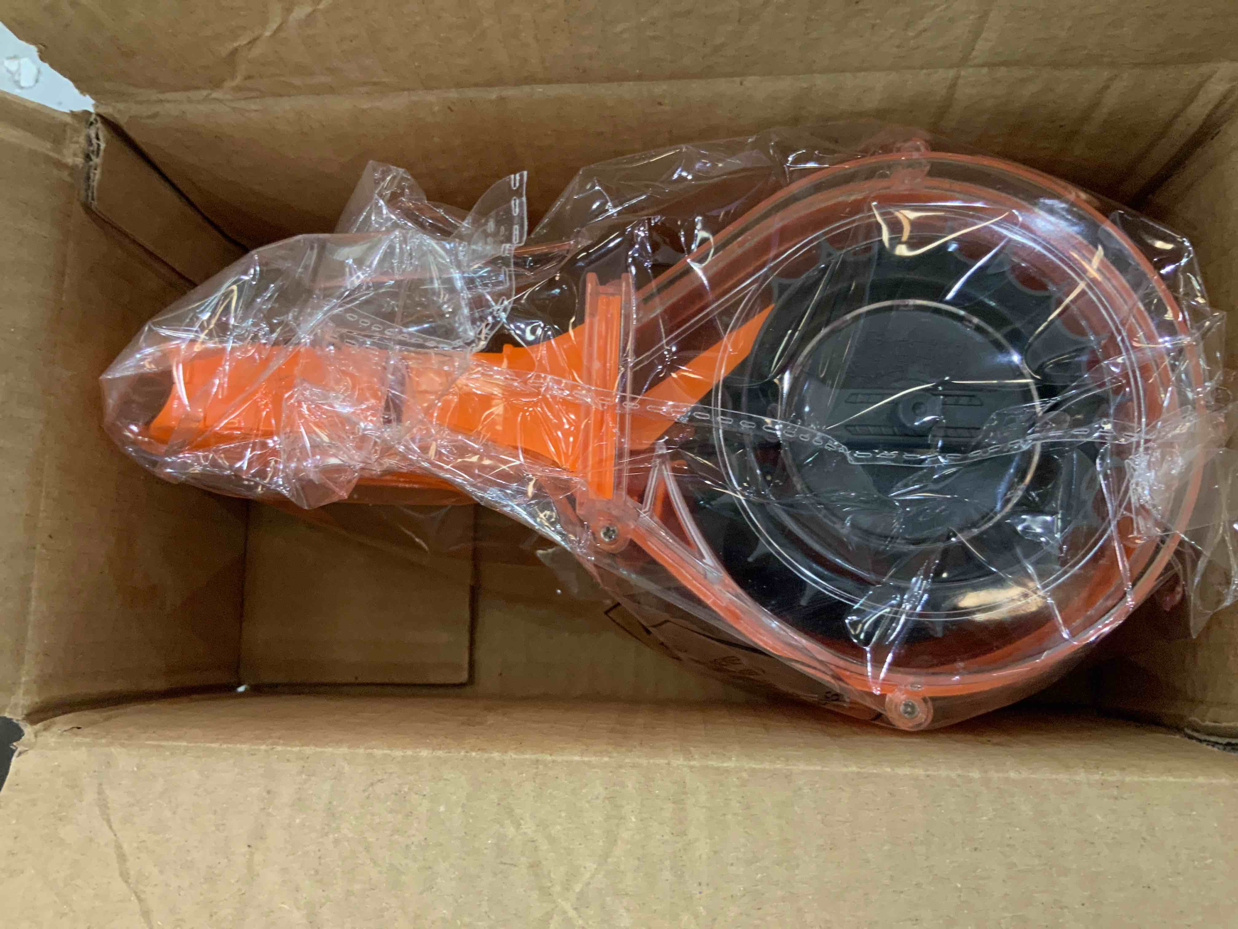 https://s3.amazonaws.com/lotting-images-prod/bidfta/EXS00329717_1688999710087.jpeg