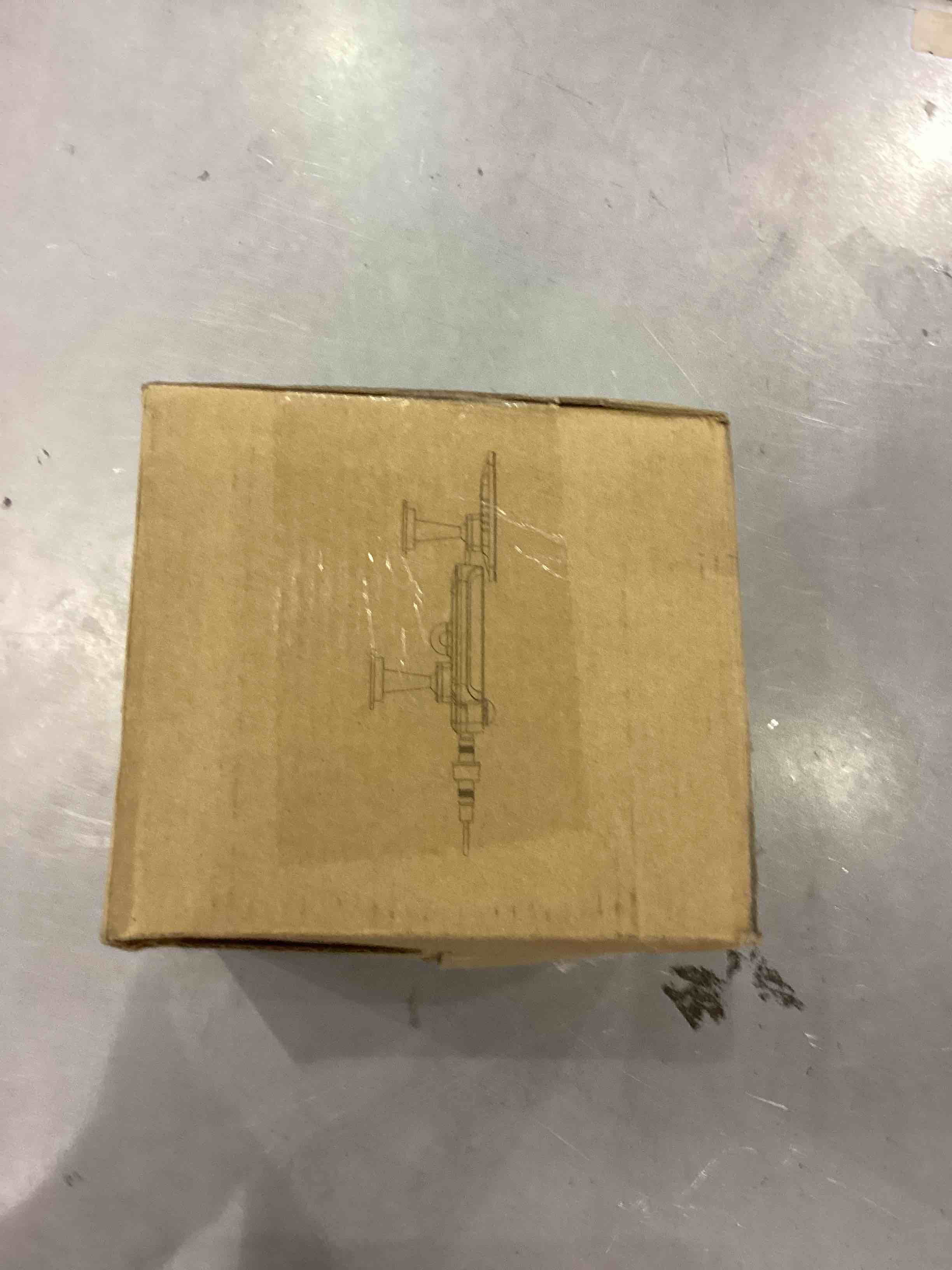 https://s3.amazonaws.com/lotting-images-prod/bidfta/EXS00330020_1689332881386.jpeg