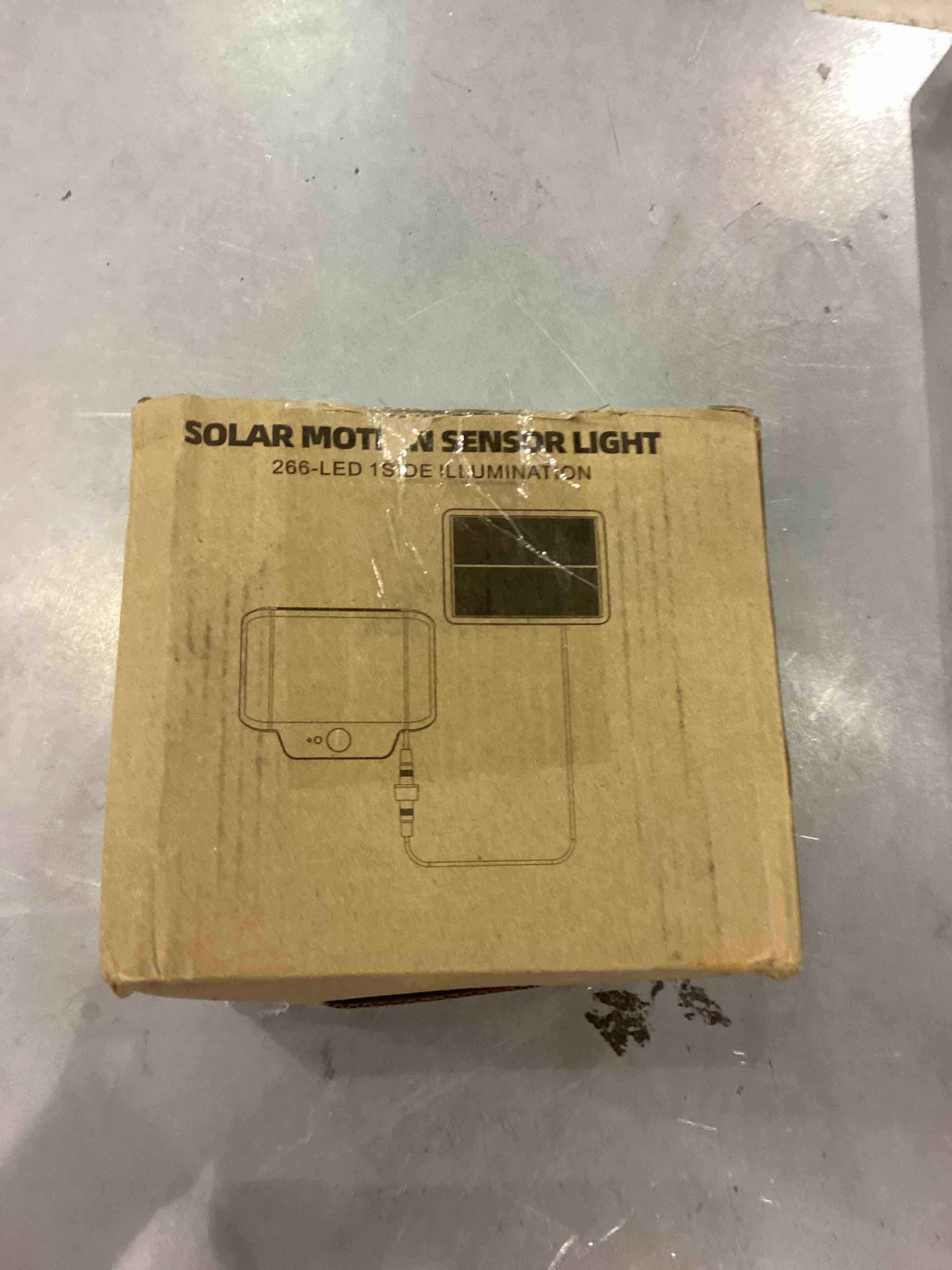https://s3.amazonaws.com/lotting-images-prod/bidfta/EXS00330020_1689332884813.jpeg