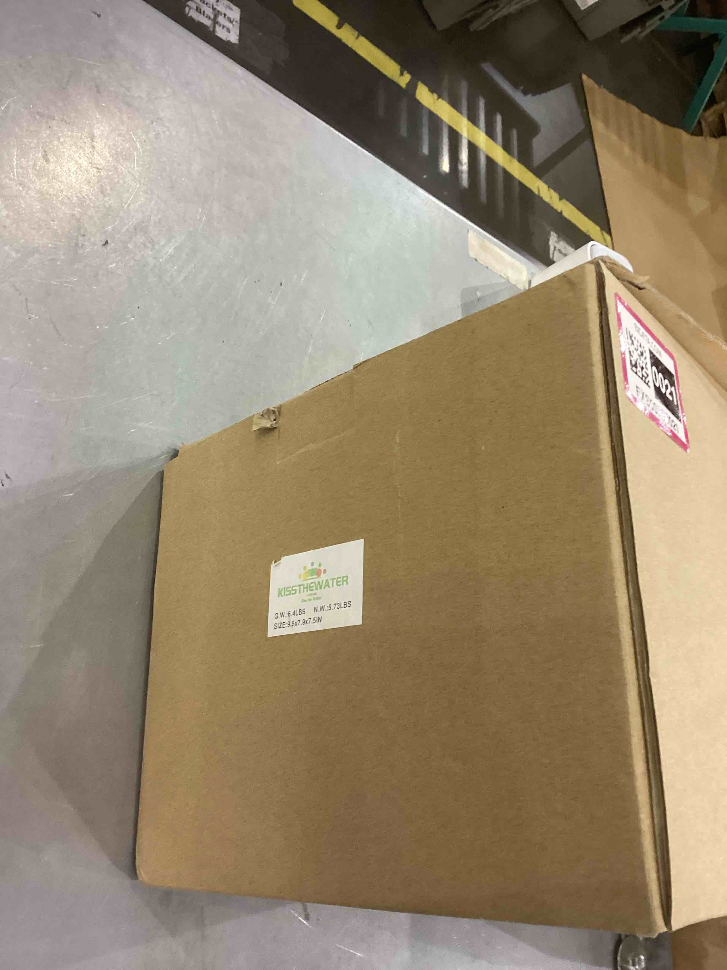 https://s3.amazonaws.com/lotting-images-prod/bidfta/EXS00330021_1689332956682.jpeg