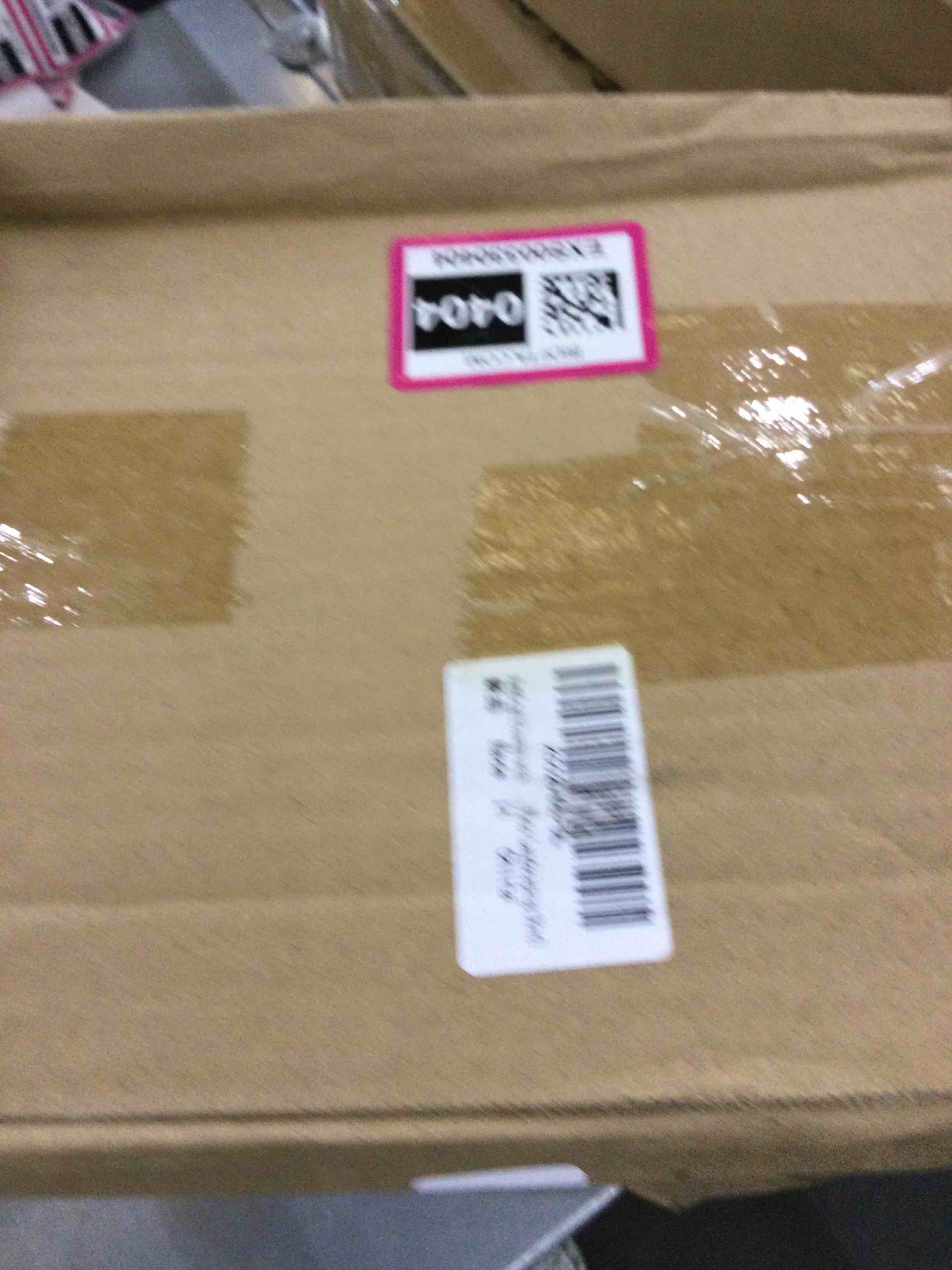 https://s3.amazonaws.com/lotting-images-prod/bidfta/EXS00330404_1689686605972.jpeg