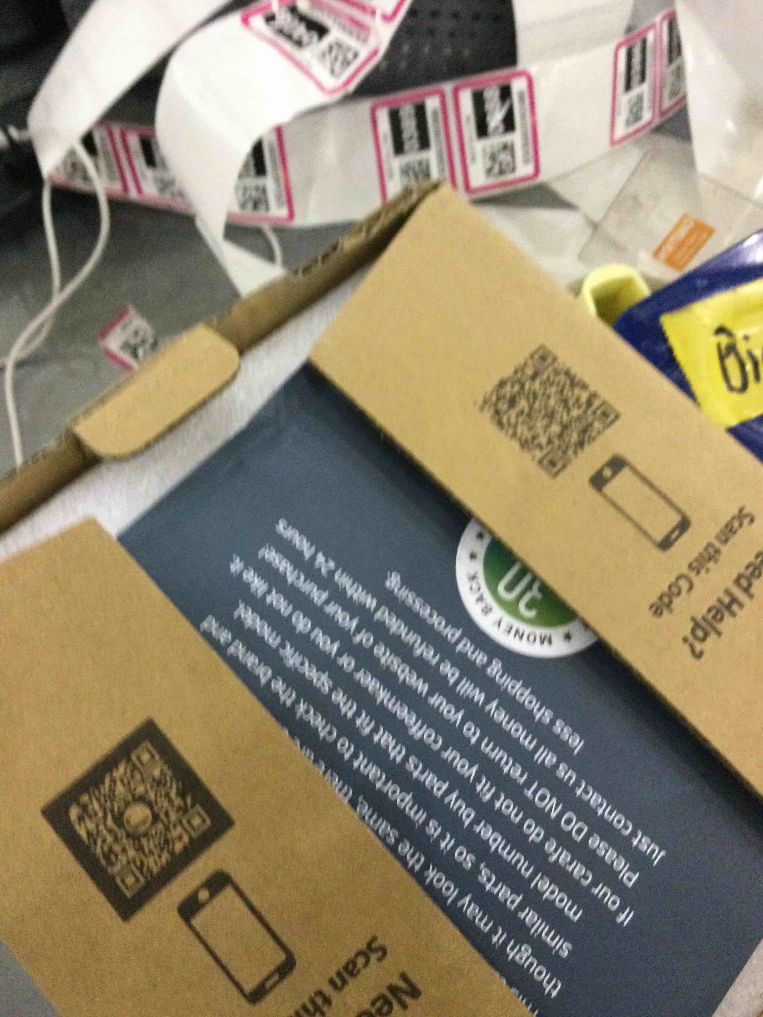 https://s3.amazonaws.com/lotting-images-prod/bidfta/EXS00330409_1689684746395.jpeg