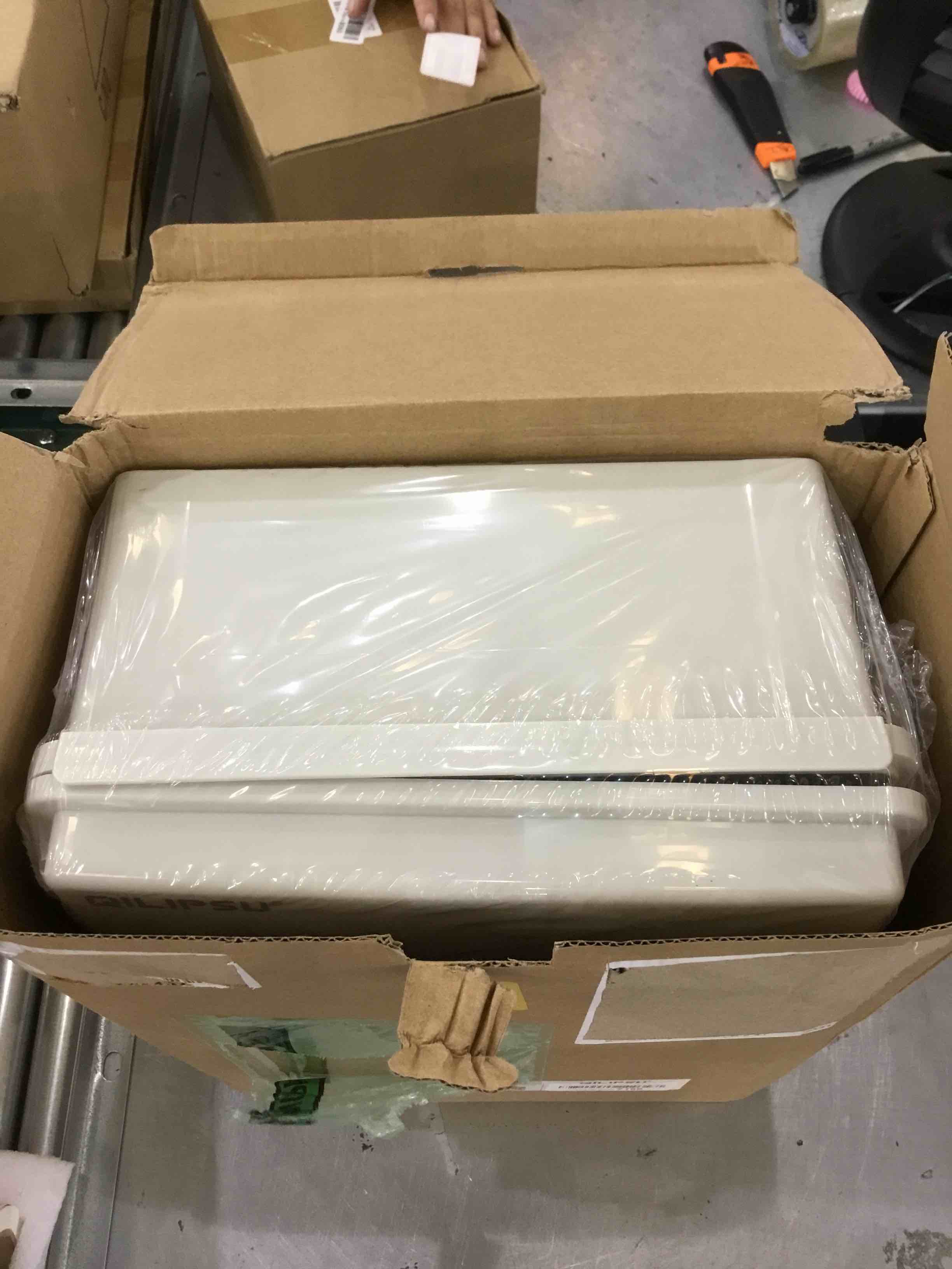 https://s3.amazonaws.com/lotting-images-prod/bidfta/EXS00331017_1689261017843.jpeg