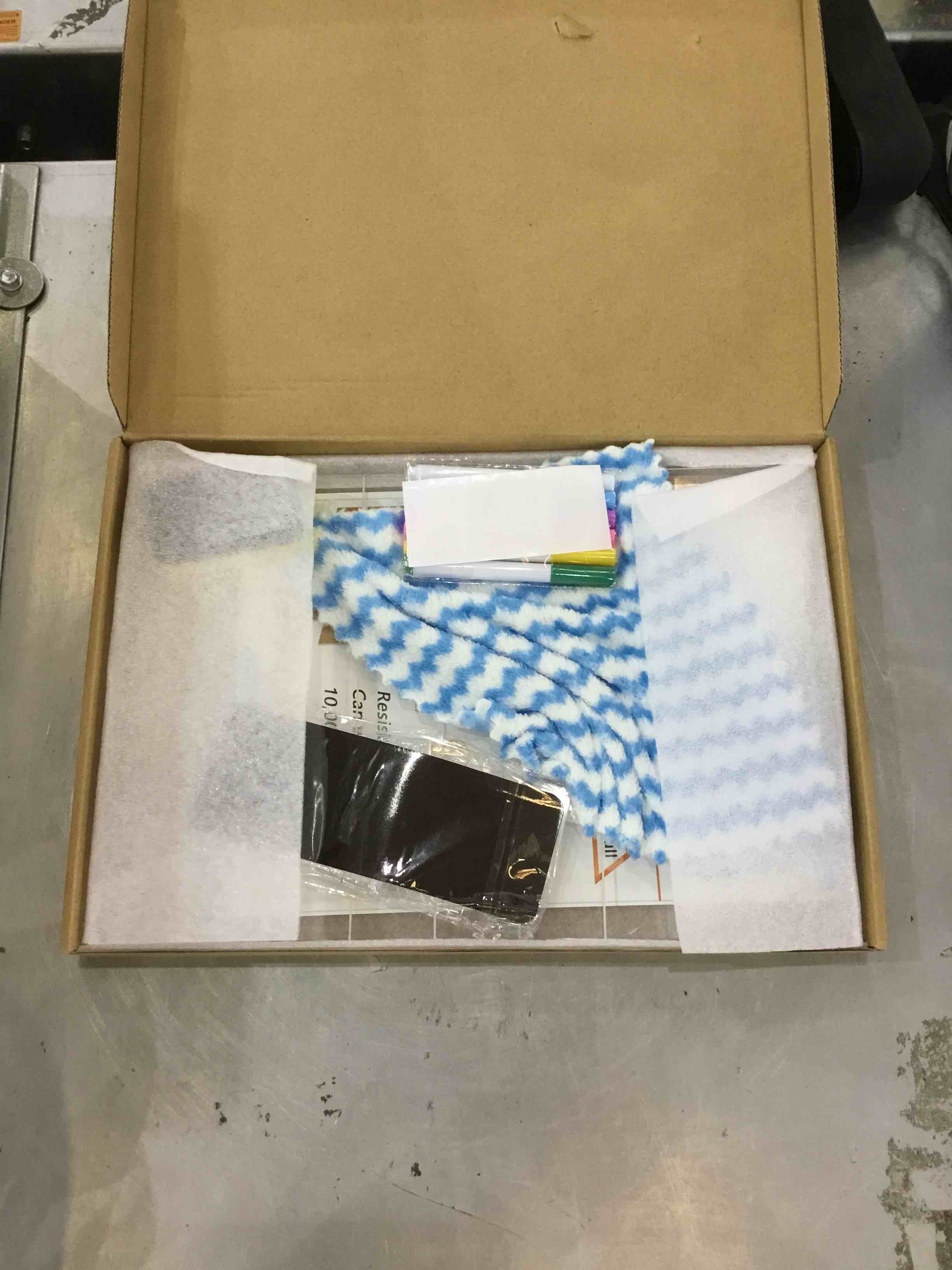 https://s3.amazonaws.com/lotting-images-prod/bidfta/EXS00331258_1689345847634.jpeg