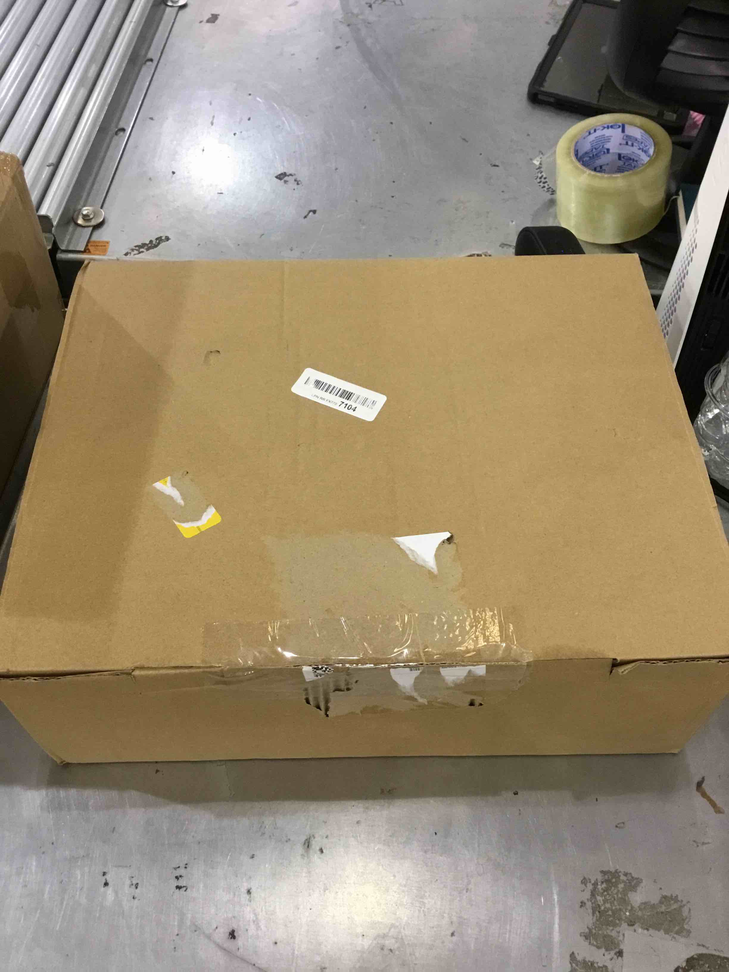 https://s3.amazonaws.com/lotting-images-prod/bidfta/EXS00331353_1689355010329.jpeg