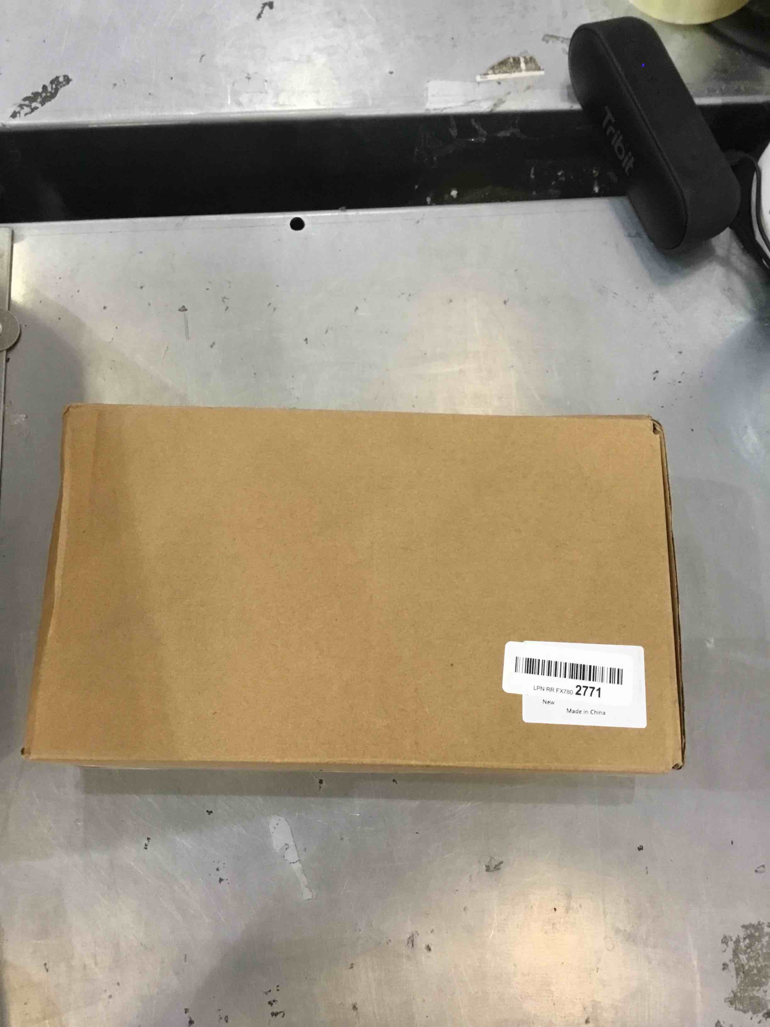https://s3.amazonaws.com/lotting-images-prod/bidfta/EXS00331359_1689355245287.jpeg