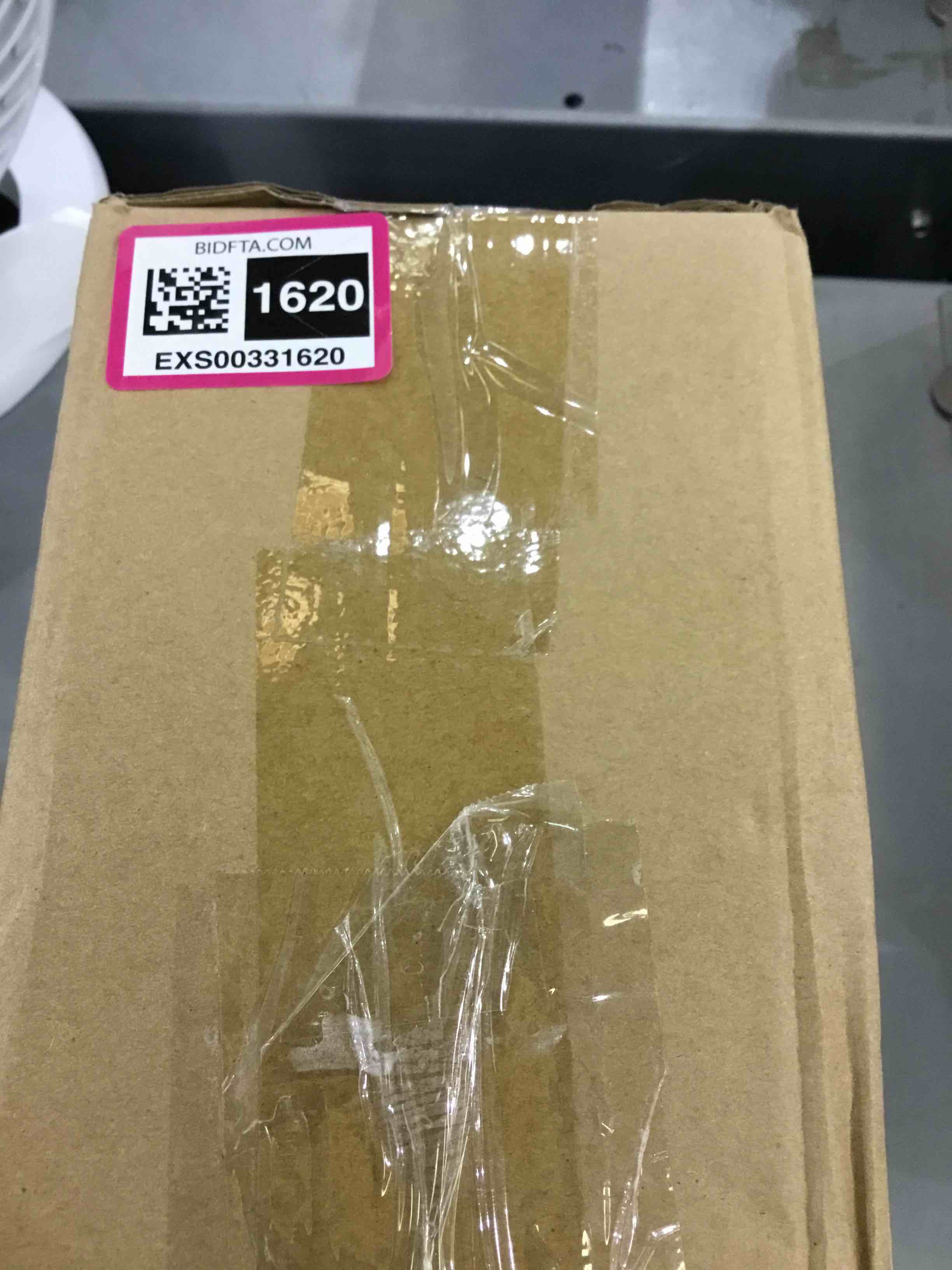 https://s3.amazonaws.com/lotting-images-prod/bidfta/EXS00331620_1689346827228.jpeg