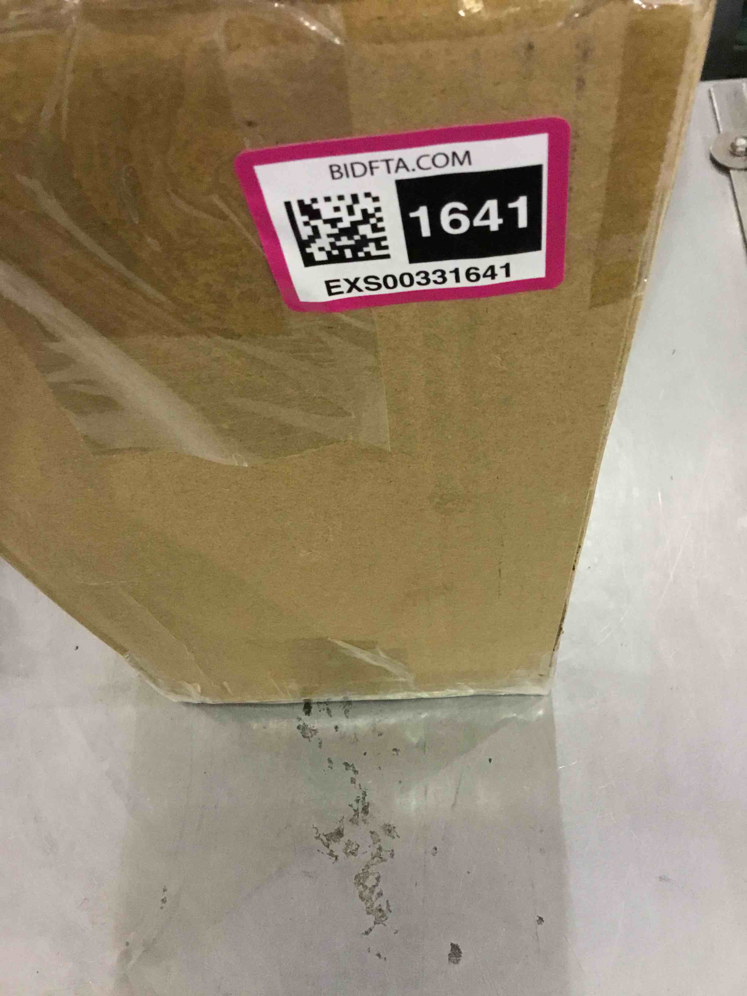 https://s3.amazonaws.com/lotting-images-prod/bidfta/EXS00331641_1689348757657.jpeg