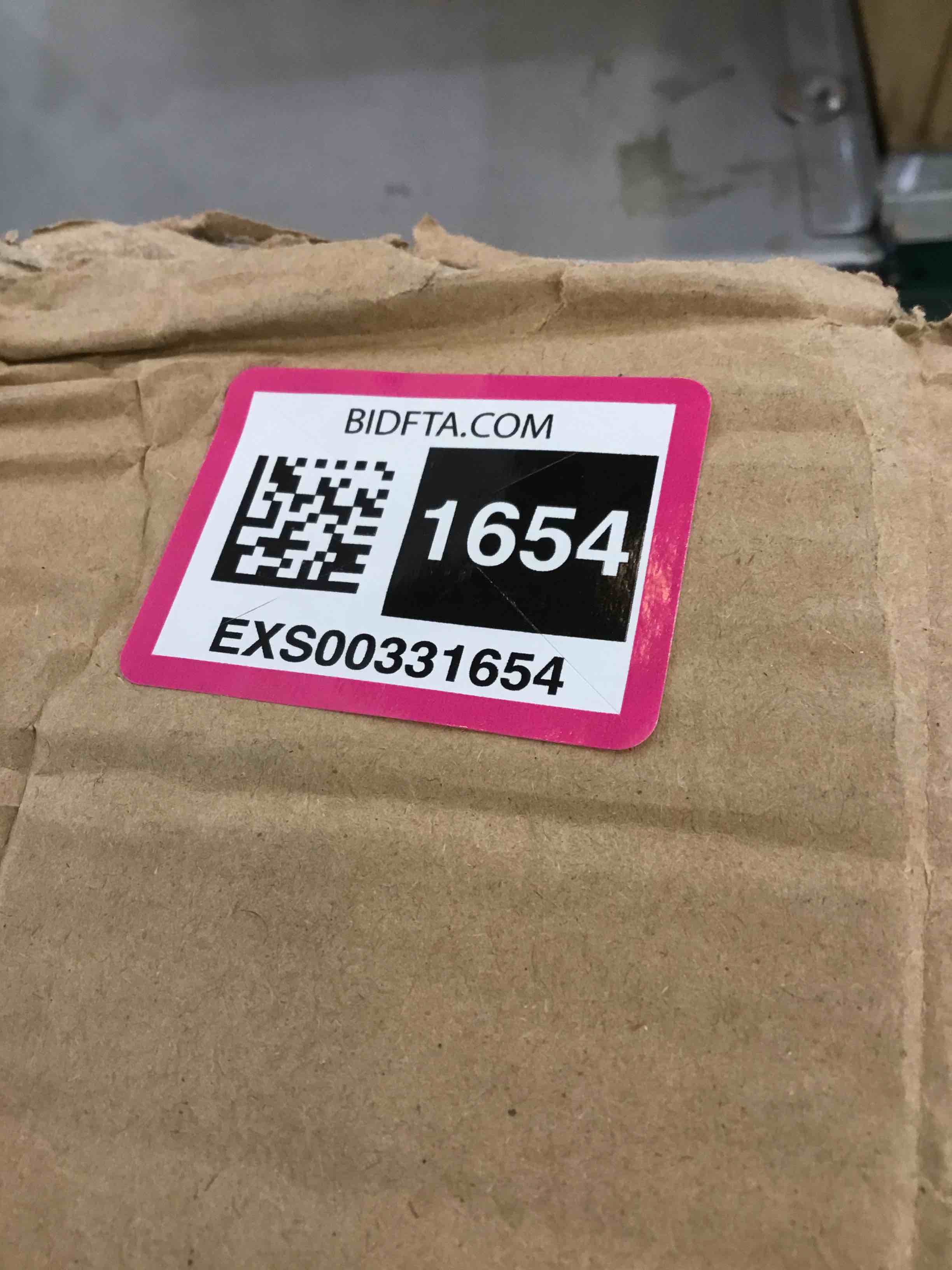 https://s3.amazonaws.com/lotting-images-prod/bidfta/EXS00331654_1689353533236.jpeg