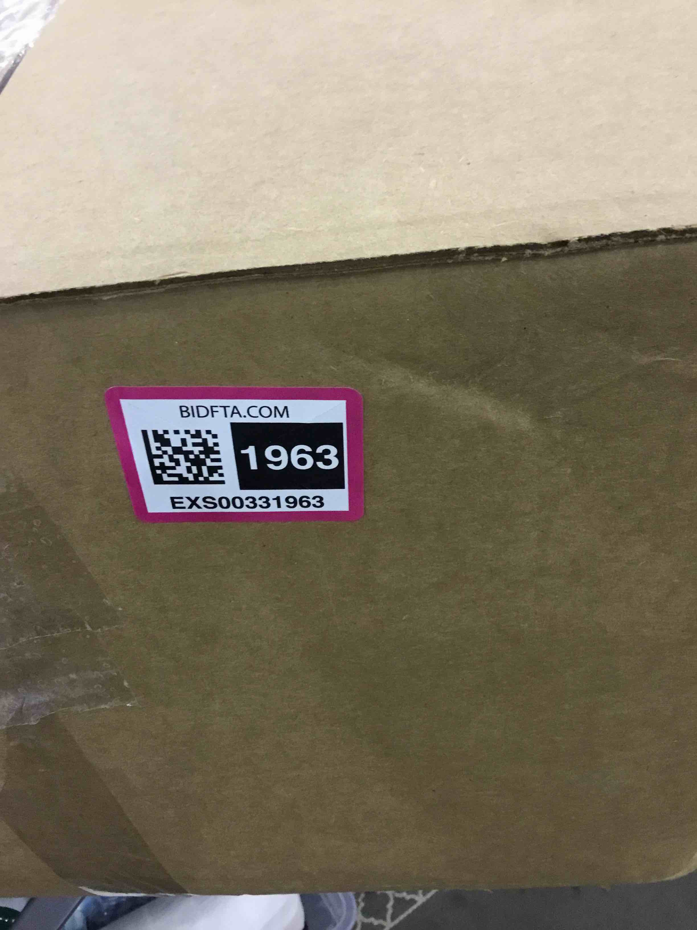 https://s3.amazonaws.com/lotting-images-prod/bidfta/EXS00331963_1689681069406.jpeg