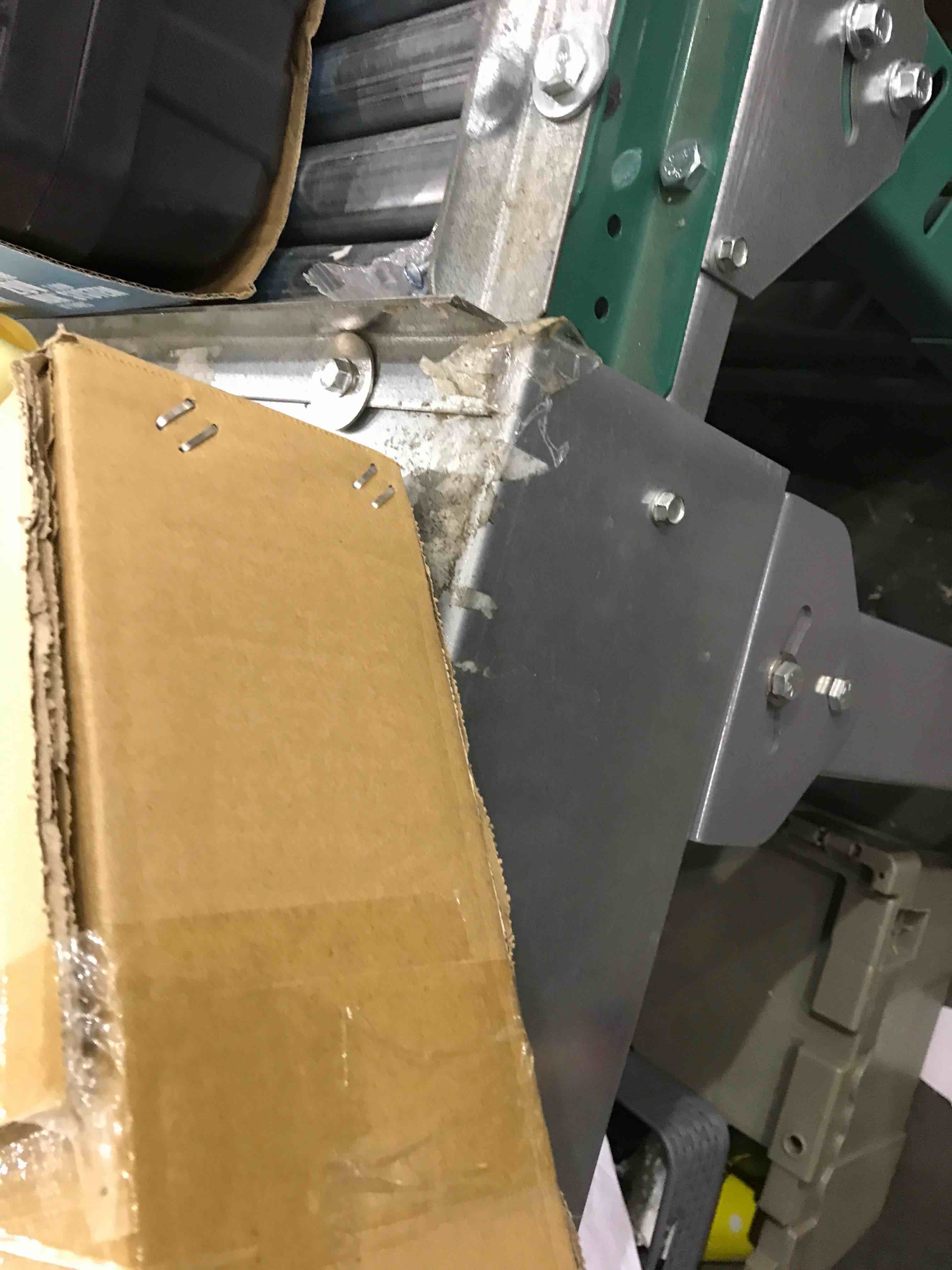 https://s3.amazonaws.com/lotting-images-prod/bidfta/EXS00332093_1689247644139.jpeg