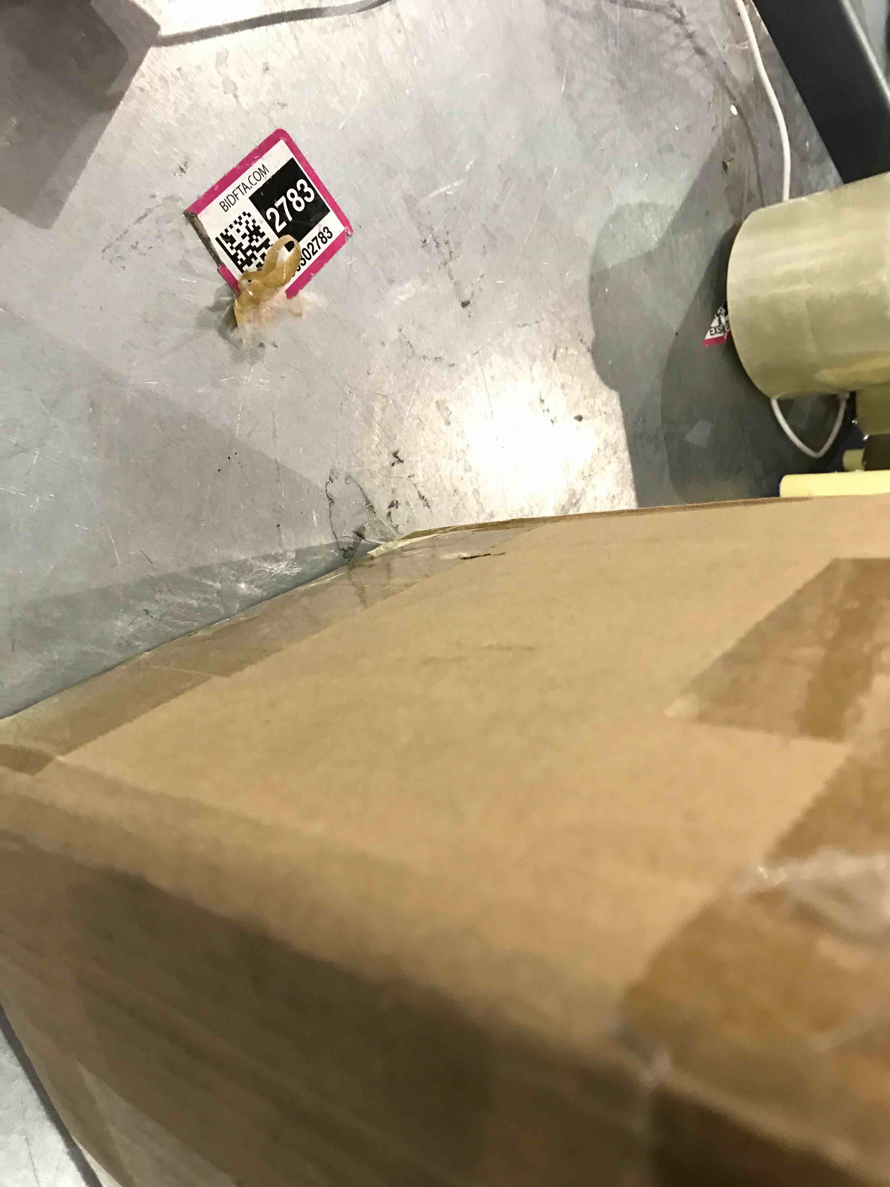 https://s3.amazonaws.com/lotting-images-prod/bidfta/EXS00332101_1689248412196.jpeg