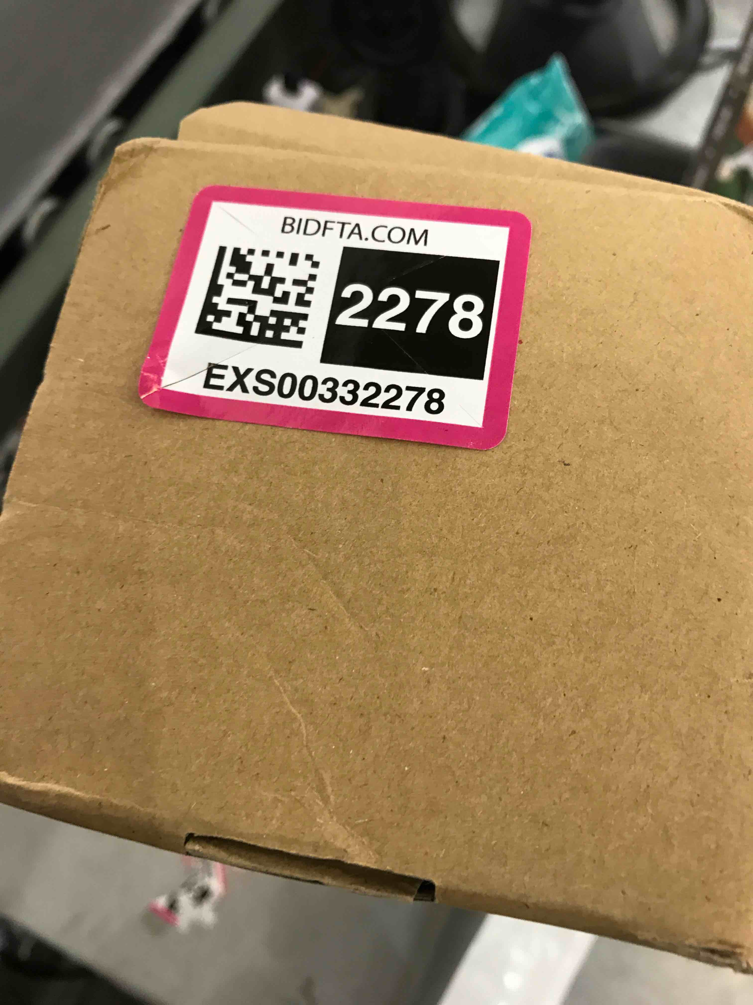 https://s3.amazonaws.com/lotting-images-prod/bidfta/EXS00332278_1689347111816.jpeg