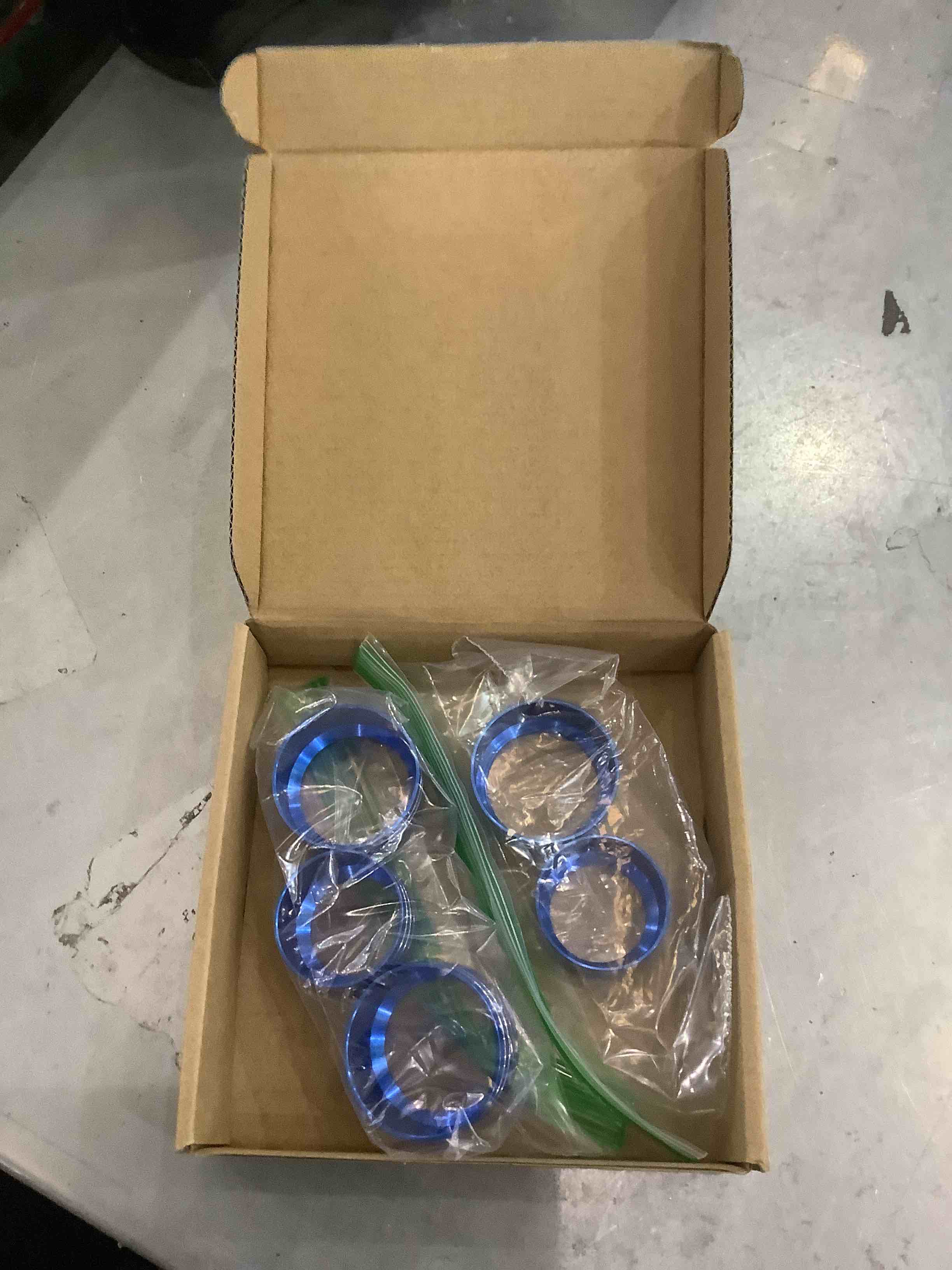 https://s3.amazonaws.com/lotting-images-prod/bidfta/EXS00332537_1689346807048.jpeg