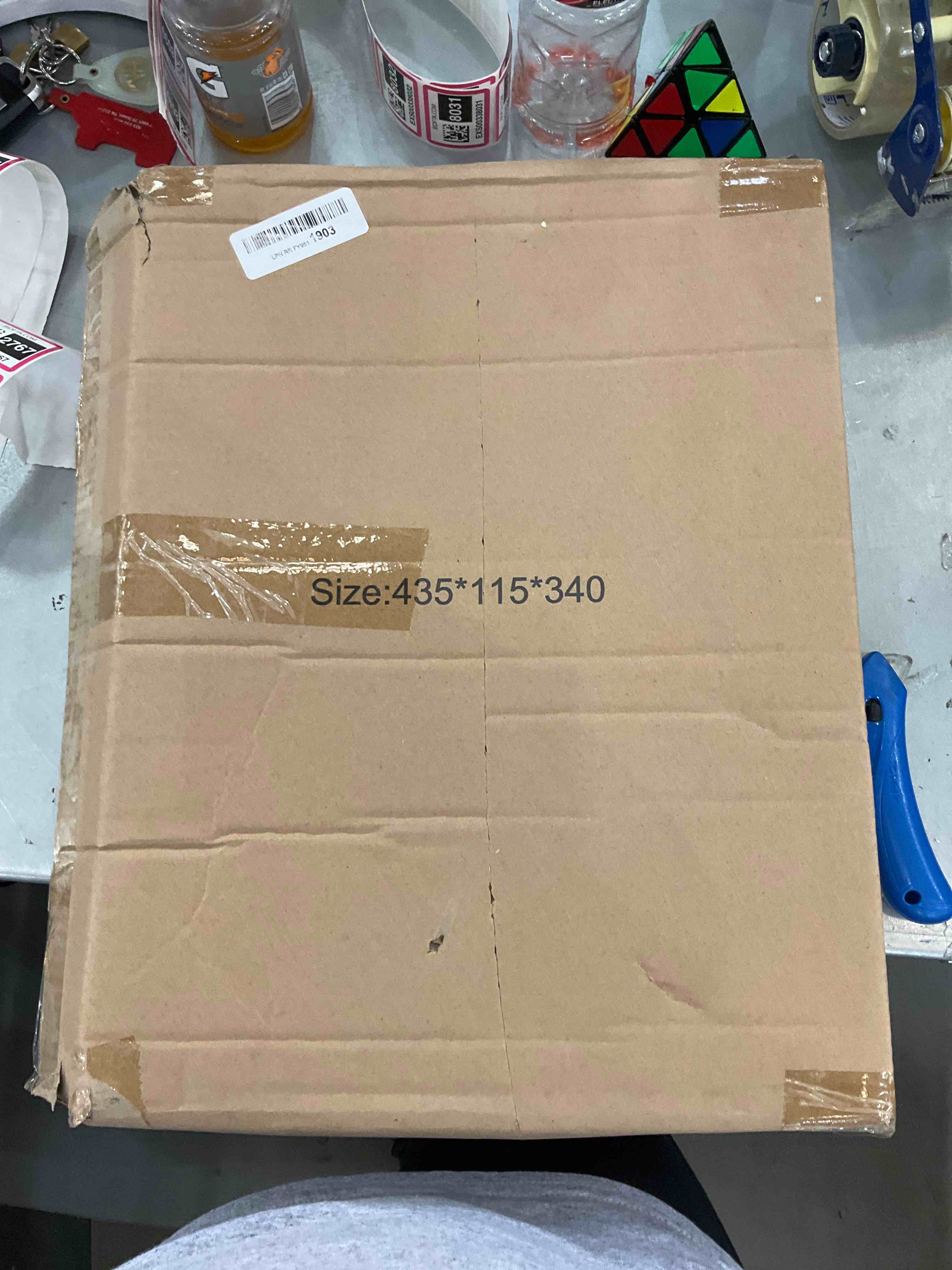 https://s3.amazonaws.com/lotting-images-prod/bidfta/EXS00332752_1689693075287.jpeg