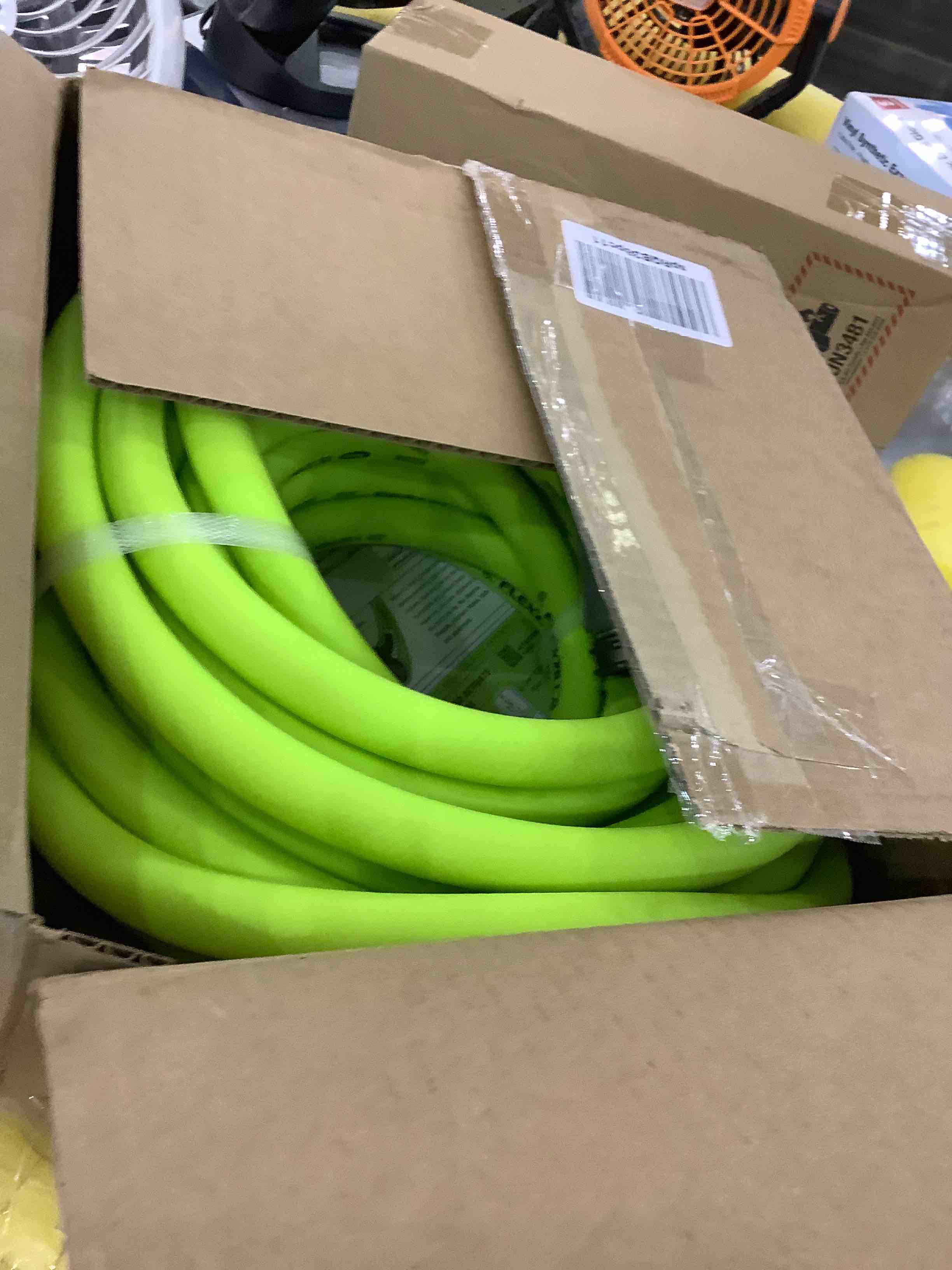 https://s3.amazonaws.com/lotting-images-prod/bidfta/EXS00332857_1689693745437.jpeg