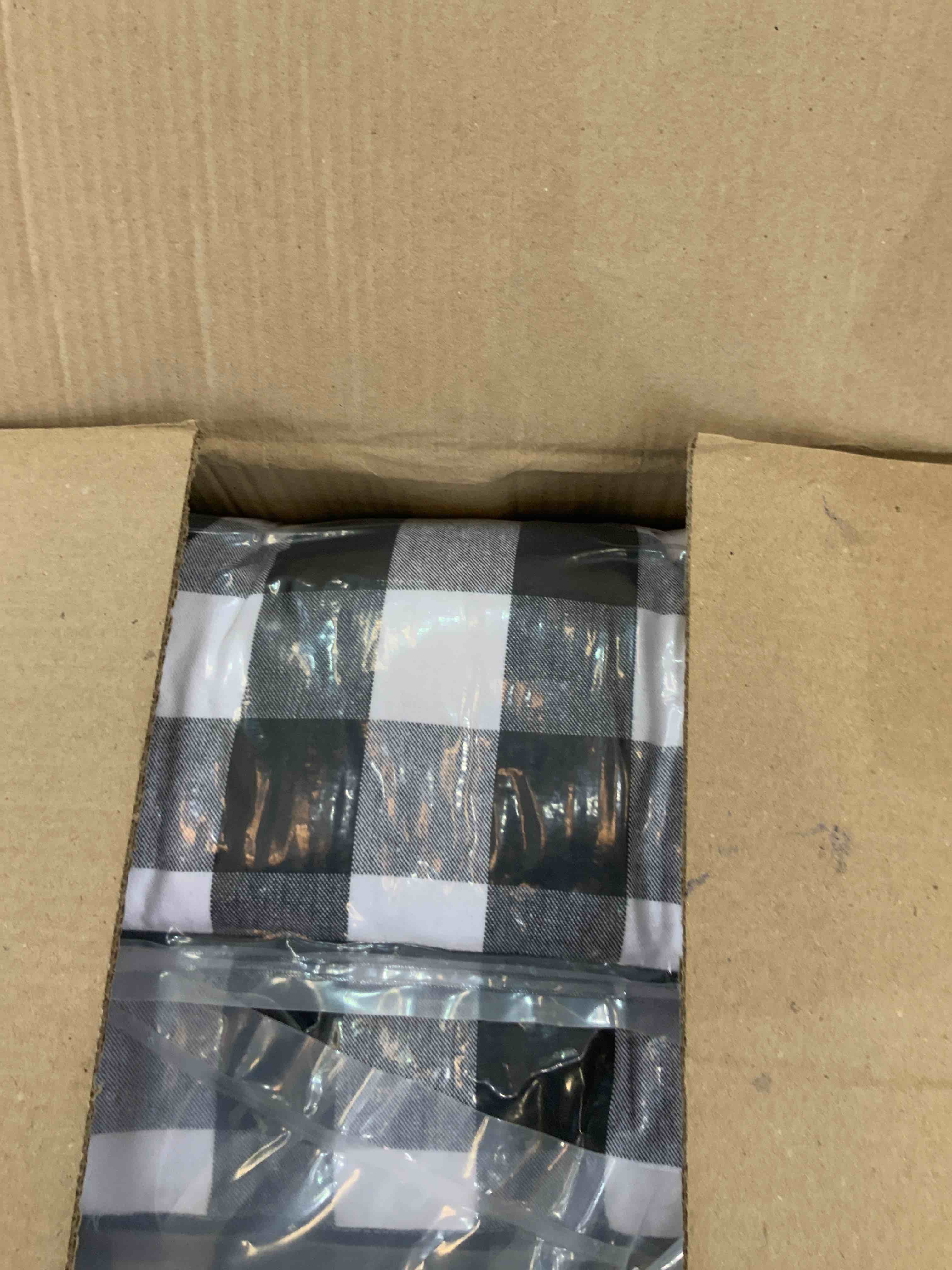 https://s3.amazonaws.com/lotting-images-prod/bidfta/EXS00333146_1689353343148.jpeg