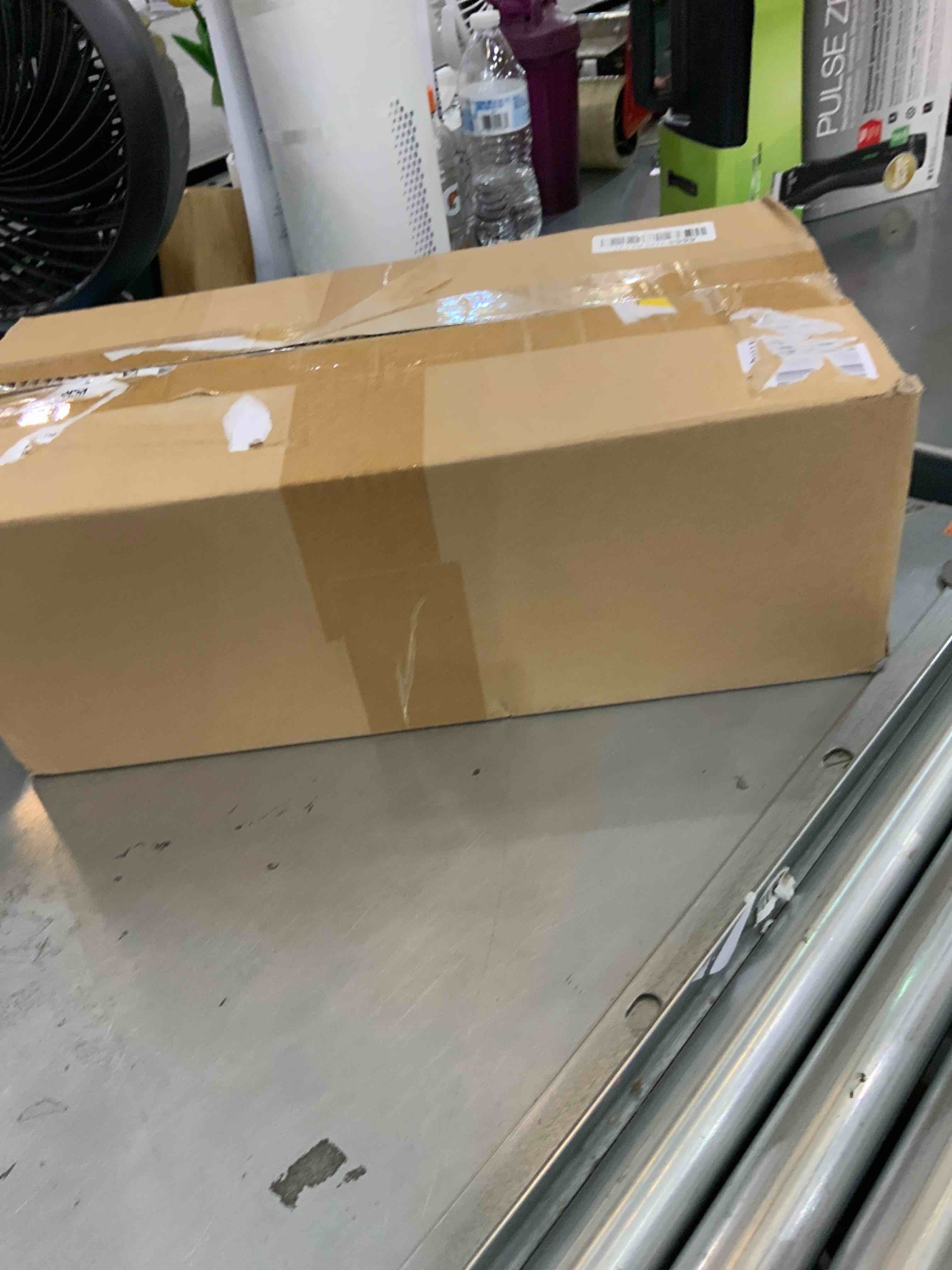 https://s3.amazonaws.com/lotting-images-prod/bidfta/EXS00334614_1689174923754.jpeg