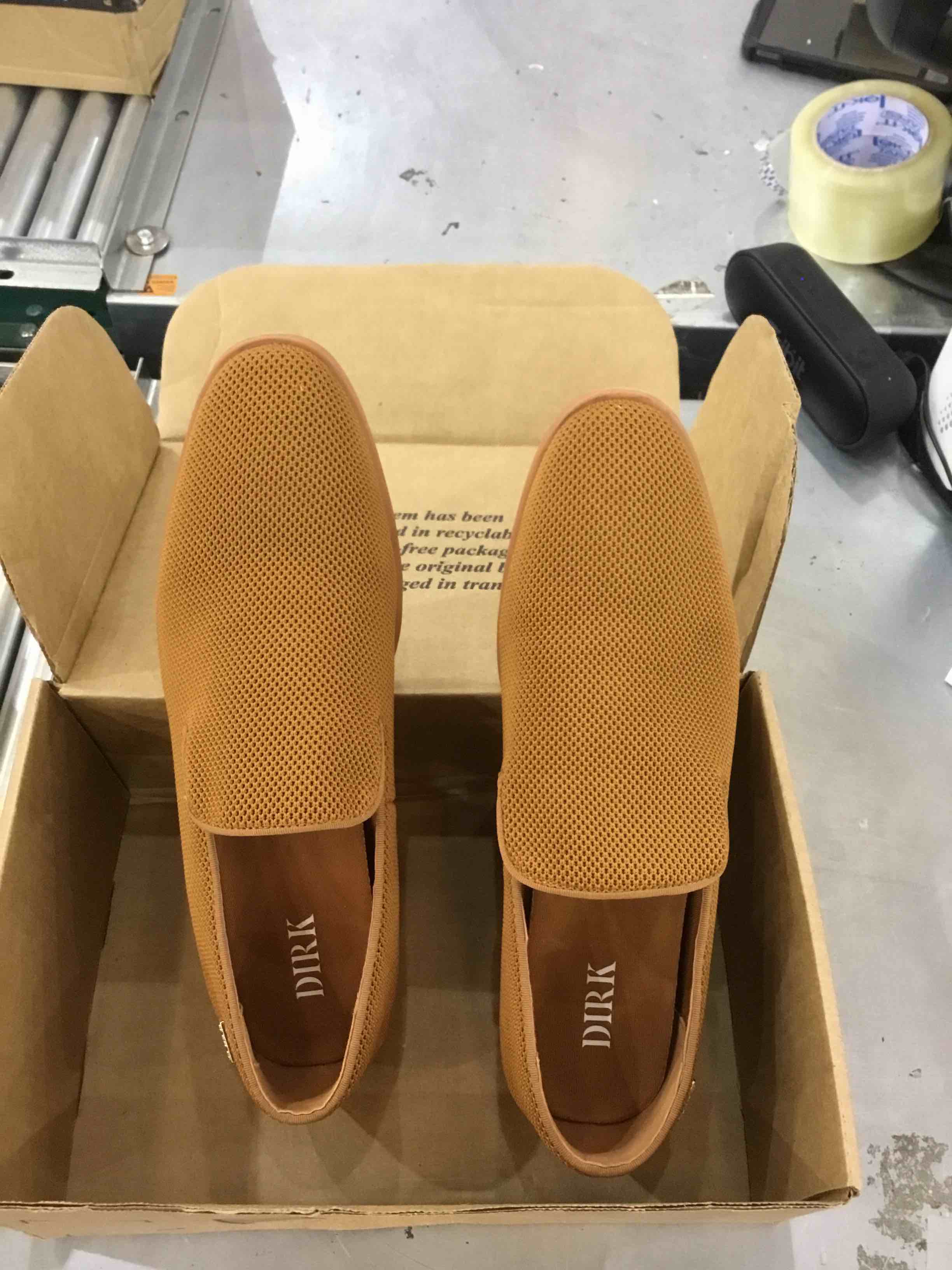 Men’s Shoes (Size 13, Camel)