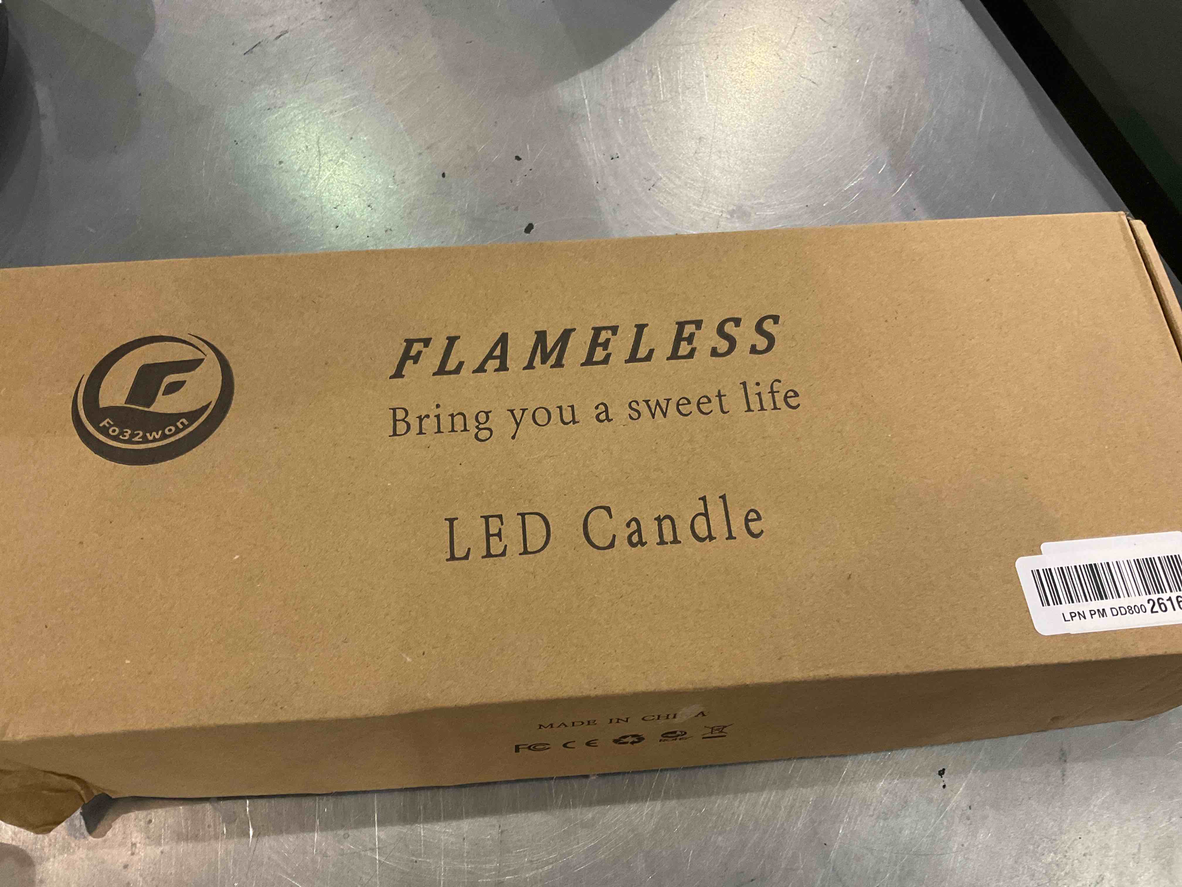 Fo32won Pure White LED Flameless Pillar Candles Battery Operated with Remote and Timer, Set of 5 (D 3"Ã—H 4" 5" 6" 8" 8") Plexiglass LED Flickering Candles with 3D Flame