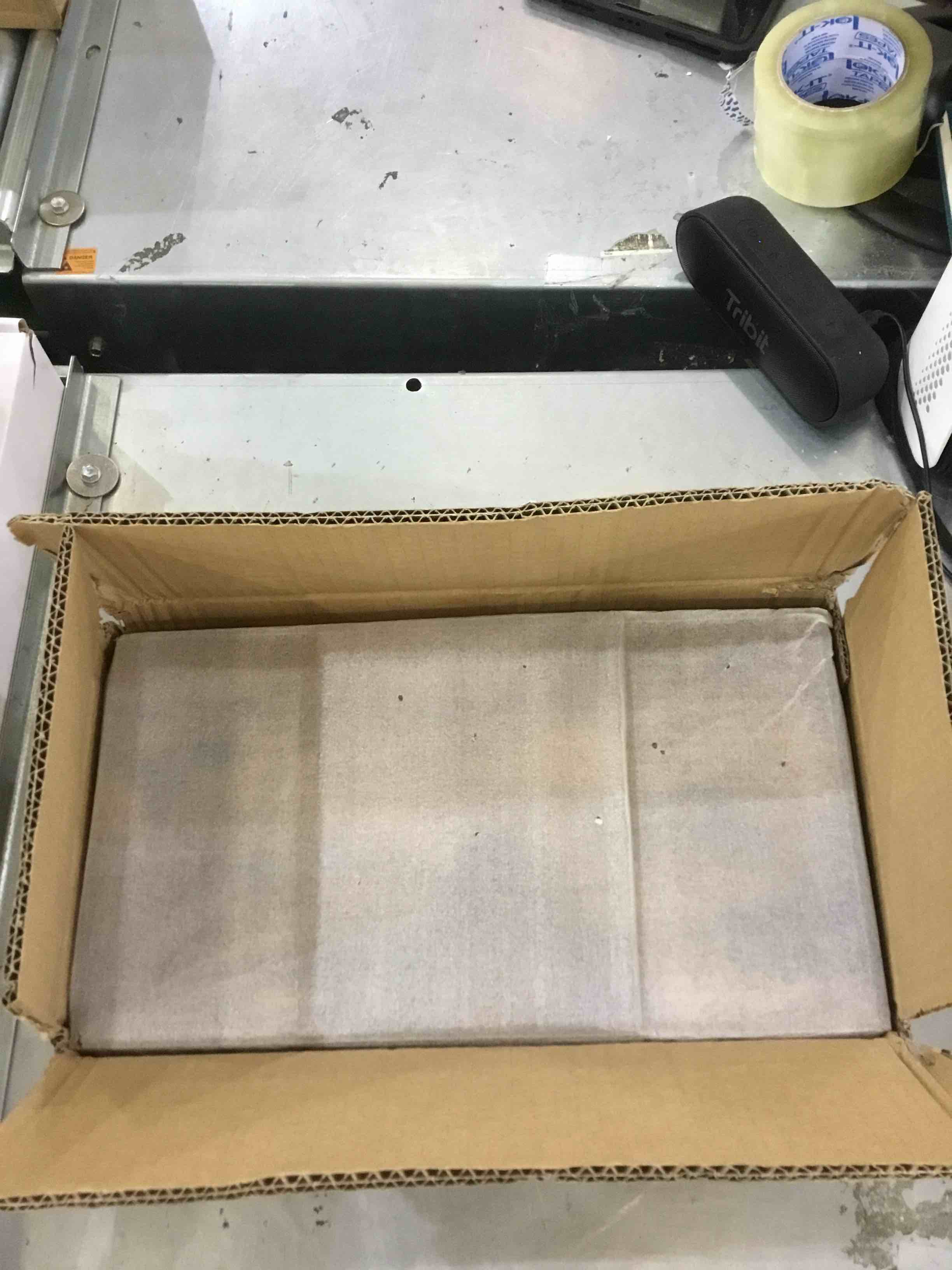 https://s3.amazonaws.com/lotting-images-prod/bidfta/EXS00335418_1689688936984.jpeg