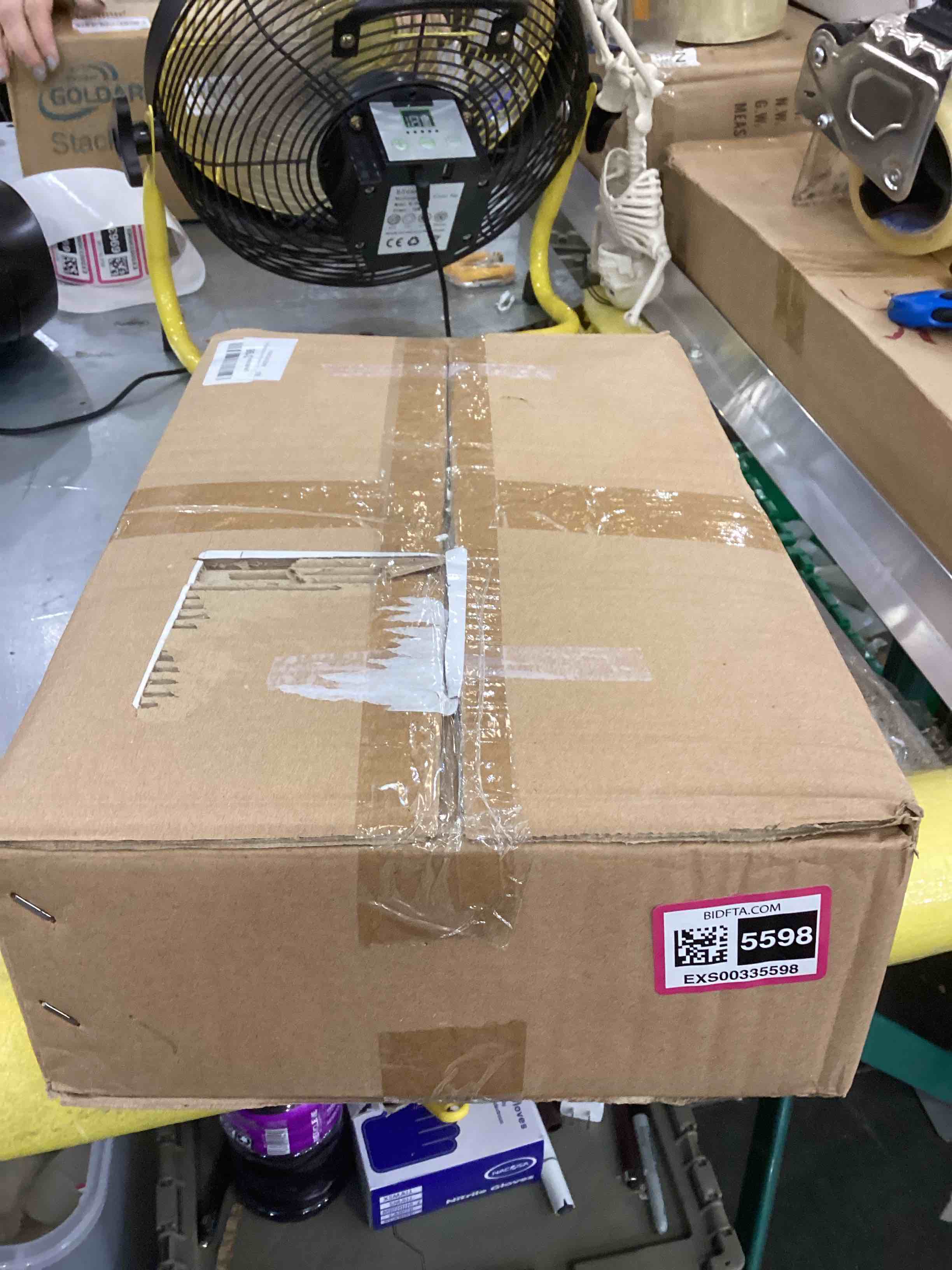 https://s3.amazonaws.com/lotting-images-prod/bidfta/EXS00335598_1689175990298.jpeg