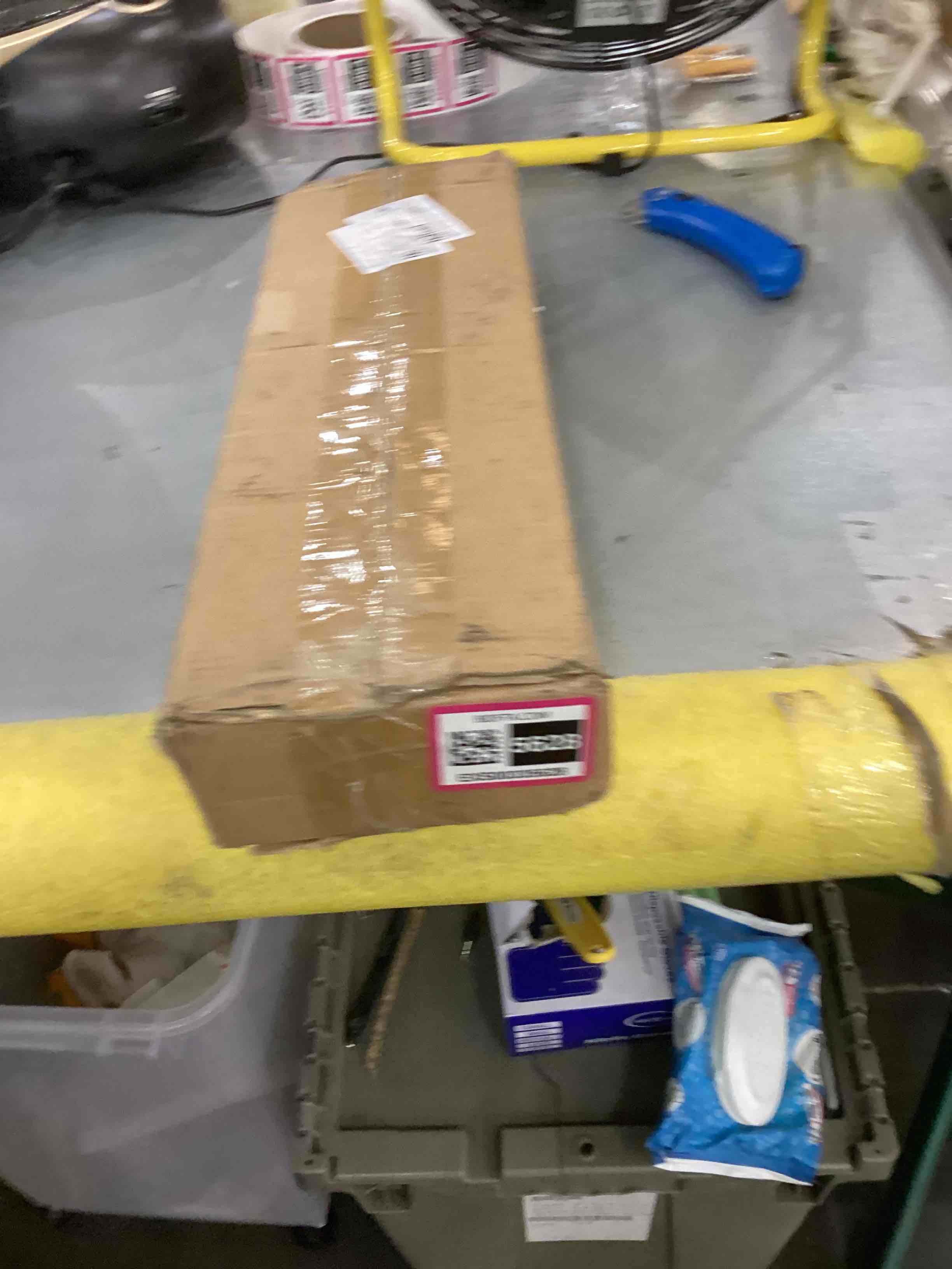 https://s3.amazonaws.com/lotting-images-prod/bidfta/EXS00335628_1689181464034.jpeg