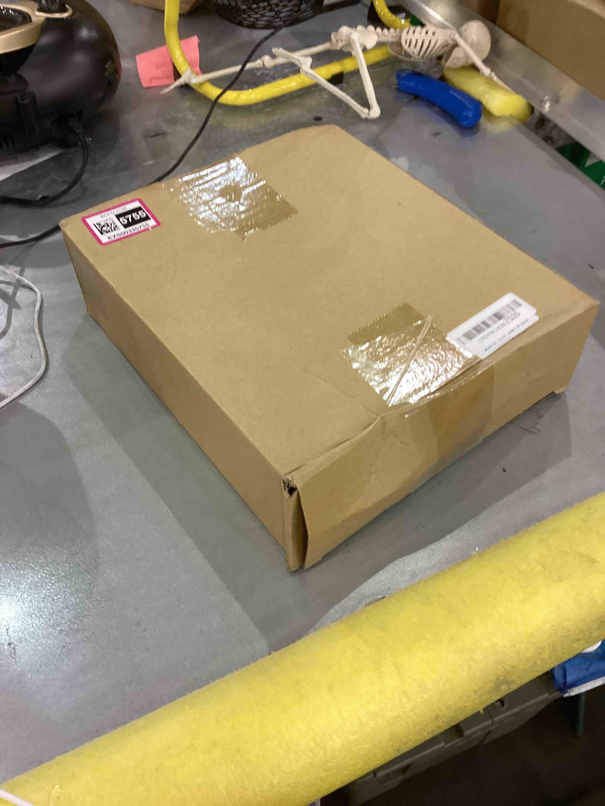 https://s3.amazonaws.com/lotting-images-prod/bidfta/EXS00335755_1689247544106.jpeg