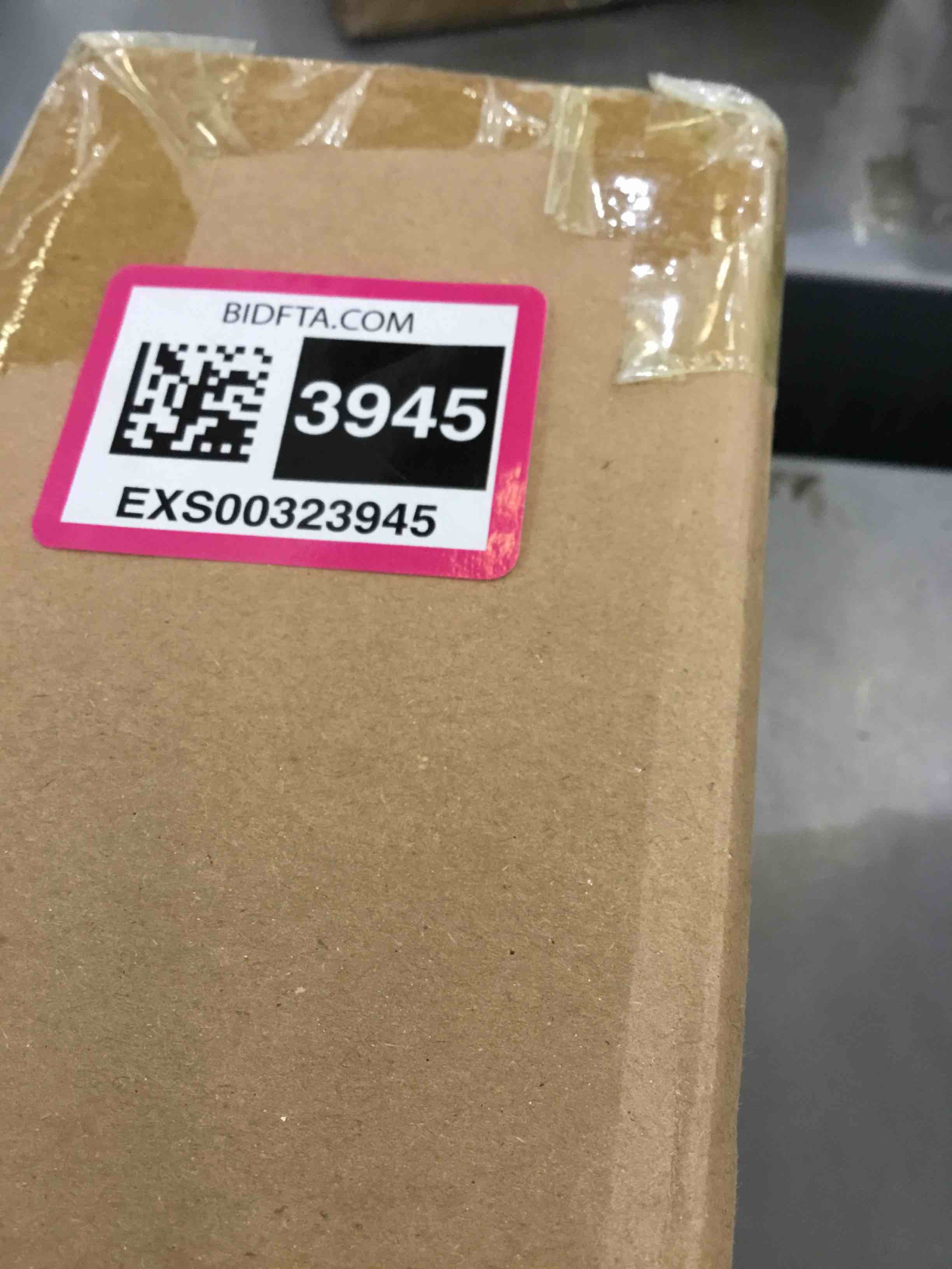 https://s3.amazonaws.com/lotting-images-prod/bidfta/EXS00336330_1689186784837.jpeg