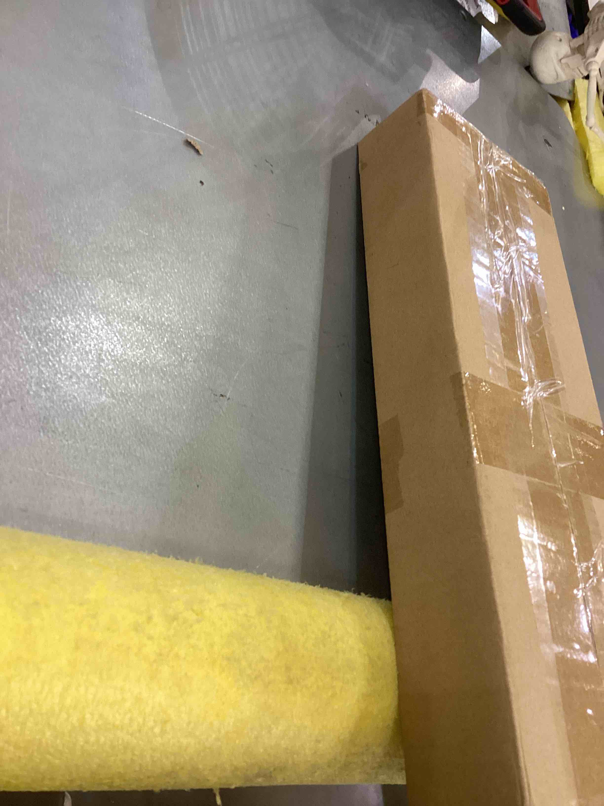 https://s3.amazonaws.com/lotting-images-prod/bidfta/EXS00336592_1688999034696.jpeg