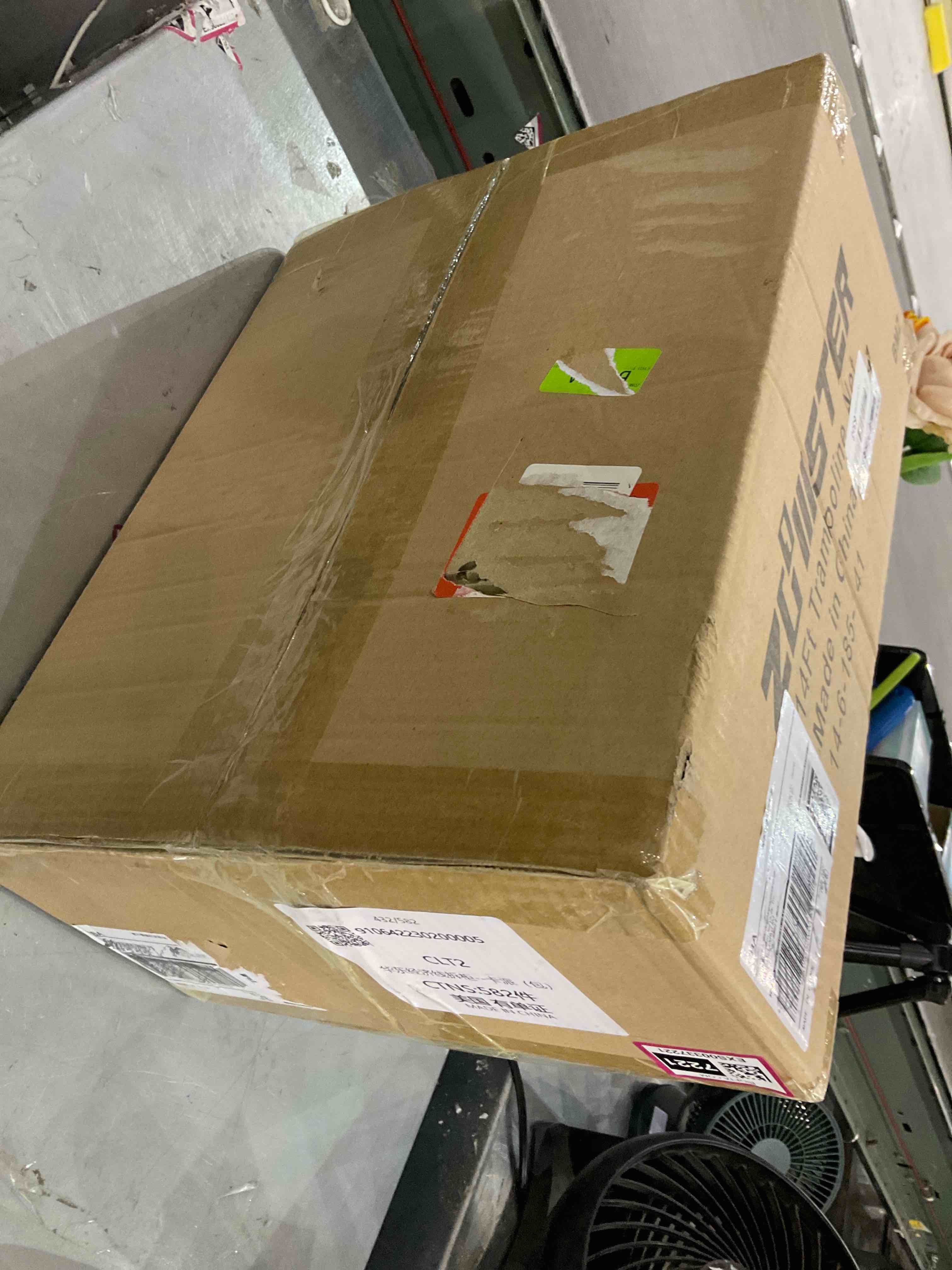 https://s3.amazonaws.com/lotting-images-prod/bidfta/EXS00337221_1689247709382.jpeg