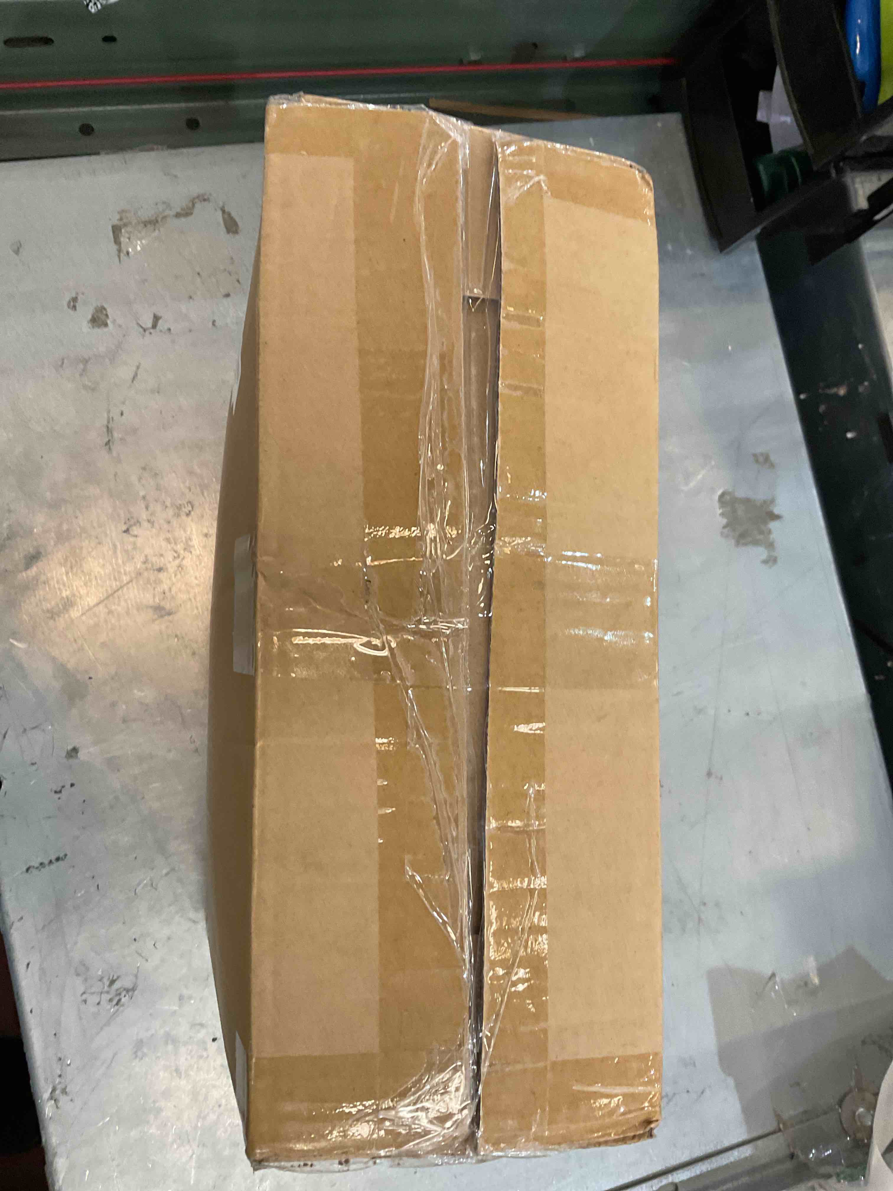 https://s3.amazonaws.com/lotting-images-prod/bidfta/EXS00337385_1689266404319.jpeg