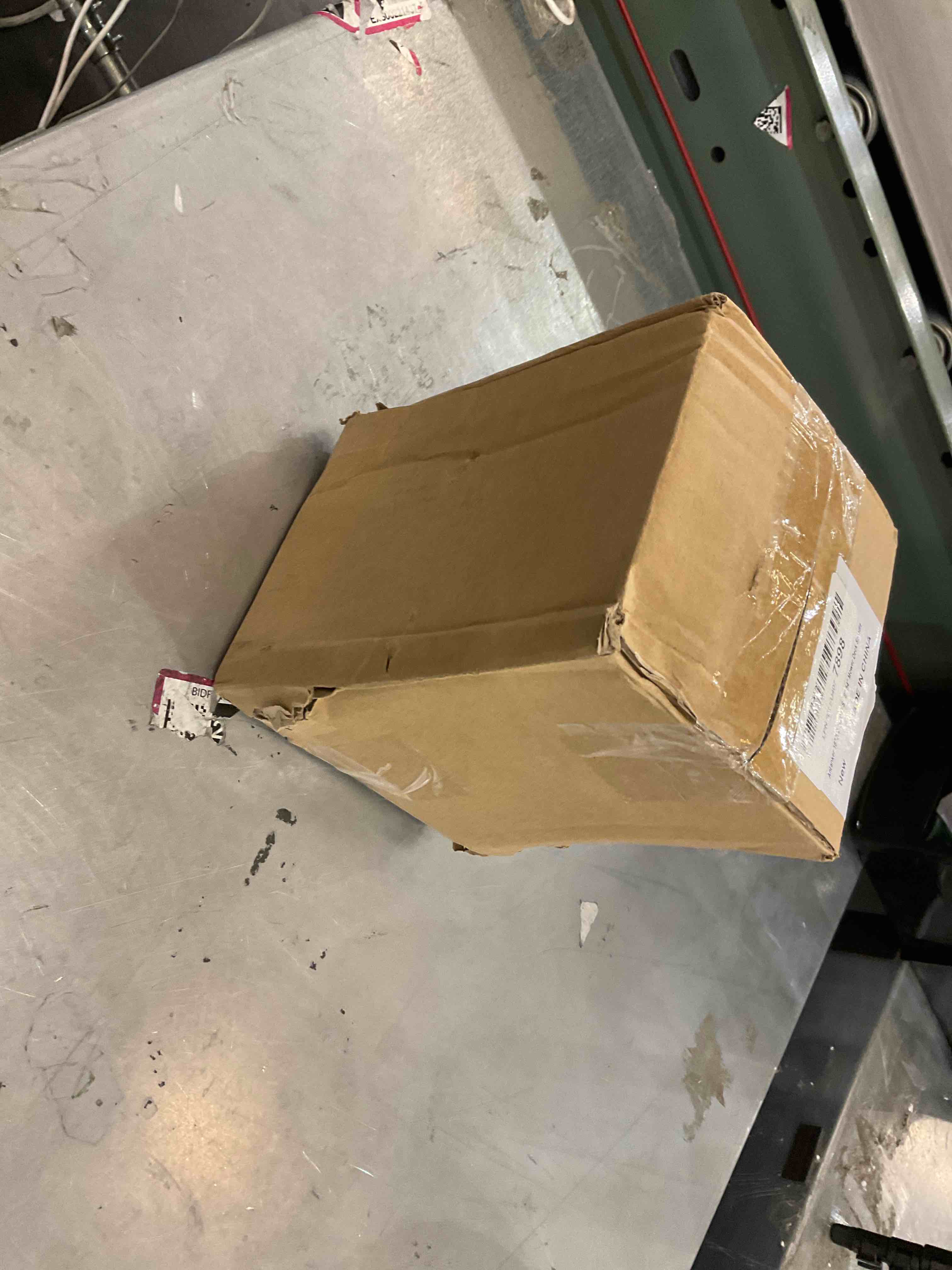 https://s3.amazonaws.com/lotting-images-prod/bidfta/EXS00337409_1689267549804.jpeg