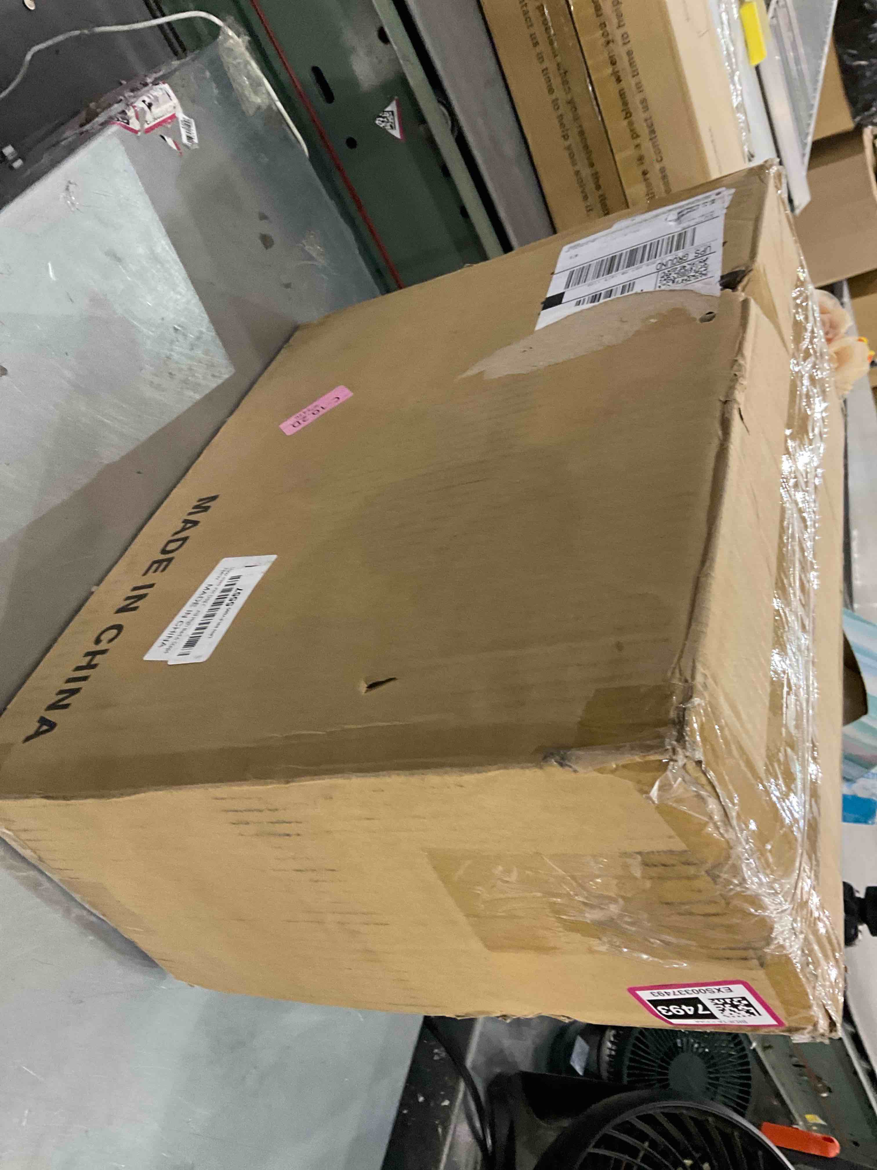 https://s3.amazonaws.com/lotting-images-prod/bidfta/EXS00337493_1689333992685.jpeg