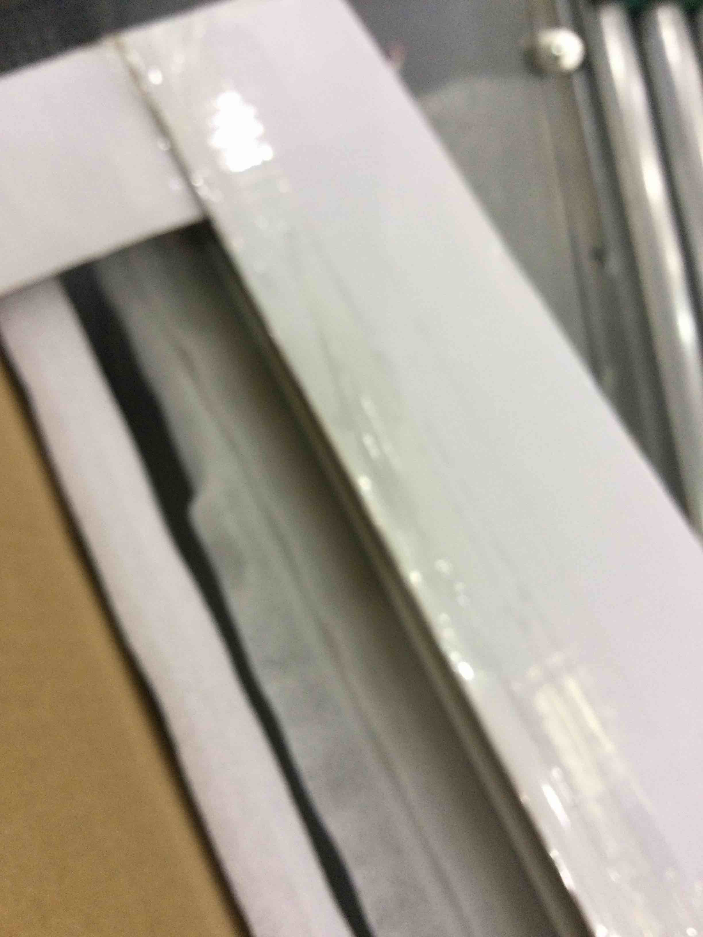 https://s3.amazonaws.com/lotting-images-prod/bidfta/EXS00337913_1690465130223.jpeg