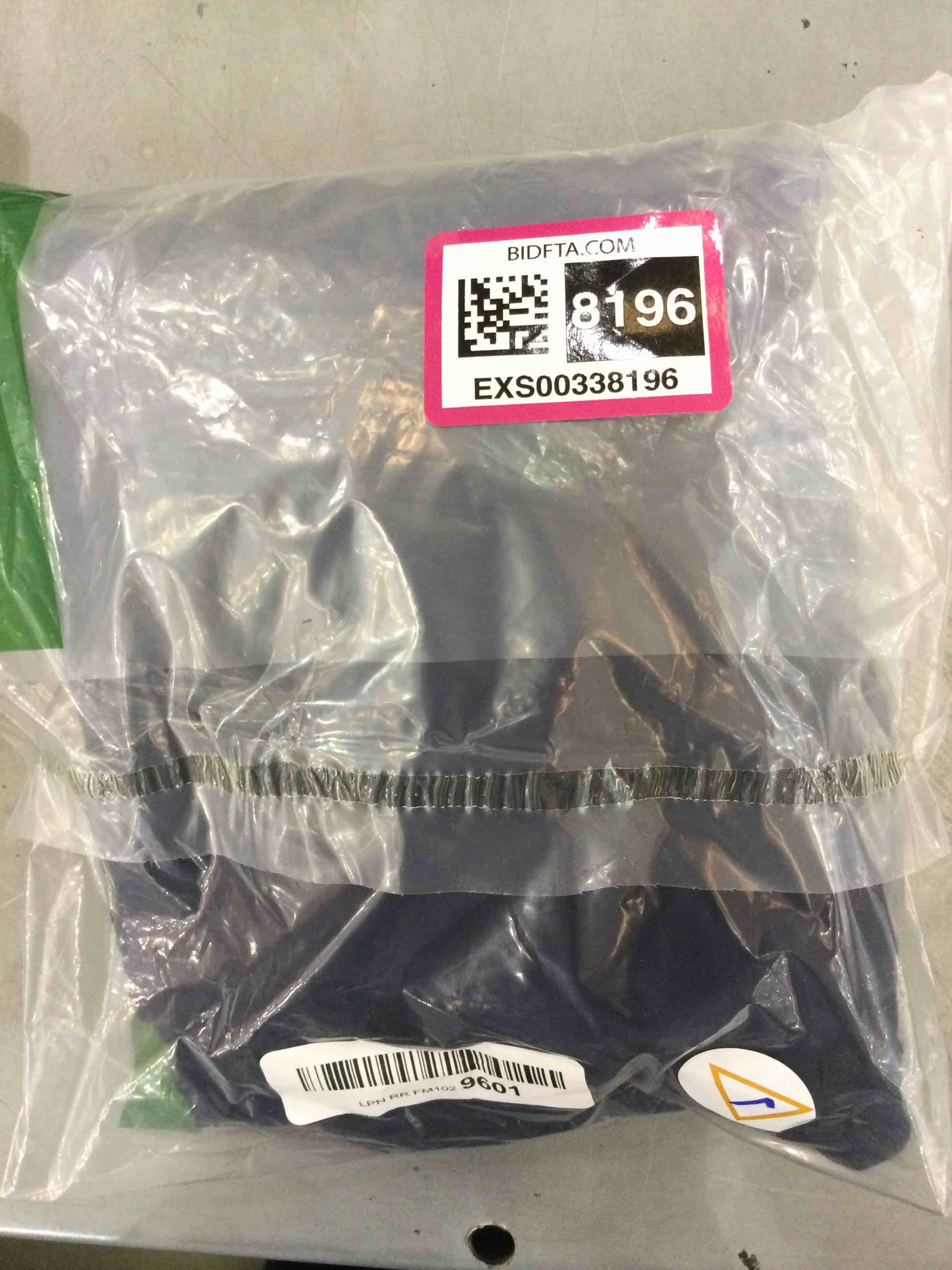 https://s3.amazonaws.com/lotting-images-prod/bidfta/EXS00338196_1689699954130.jpeg
