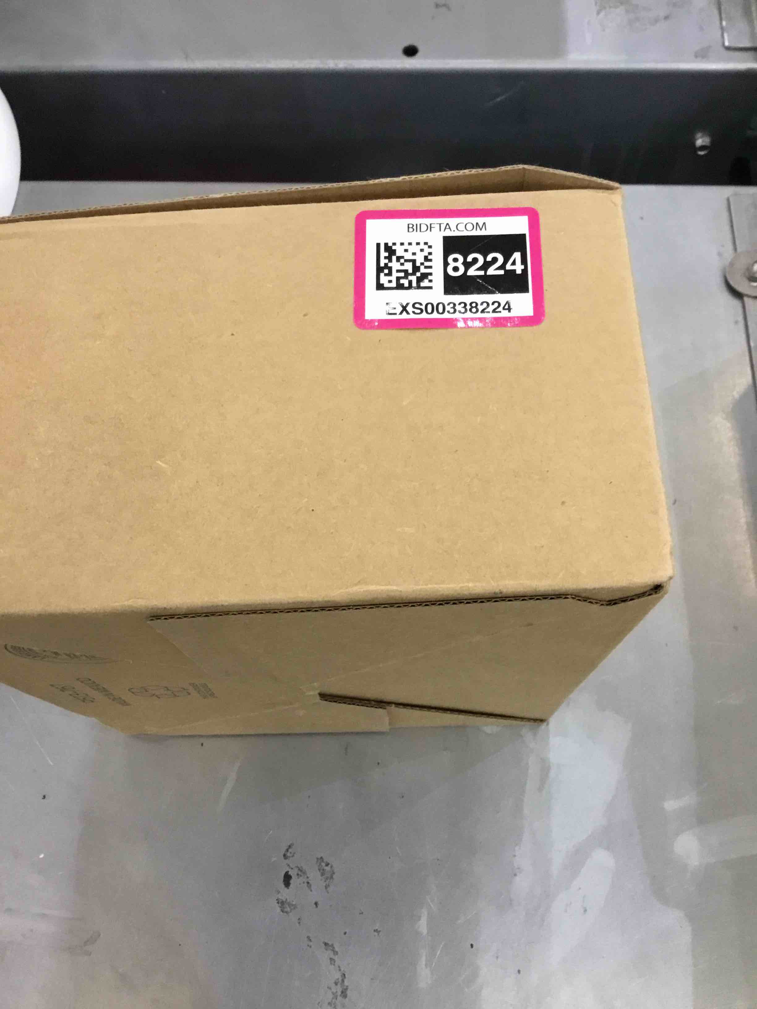 https://s3.amazonaws.com/lotting-images-prod/bidfta/EXS00338224_1689693494835.jpeg