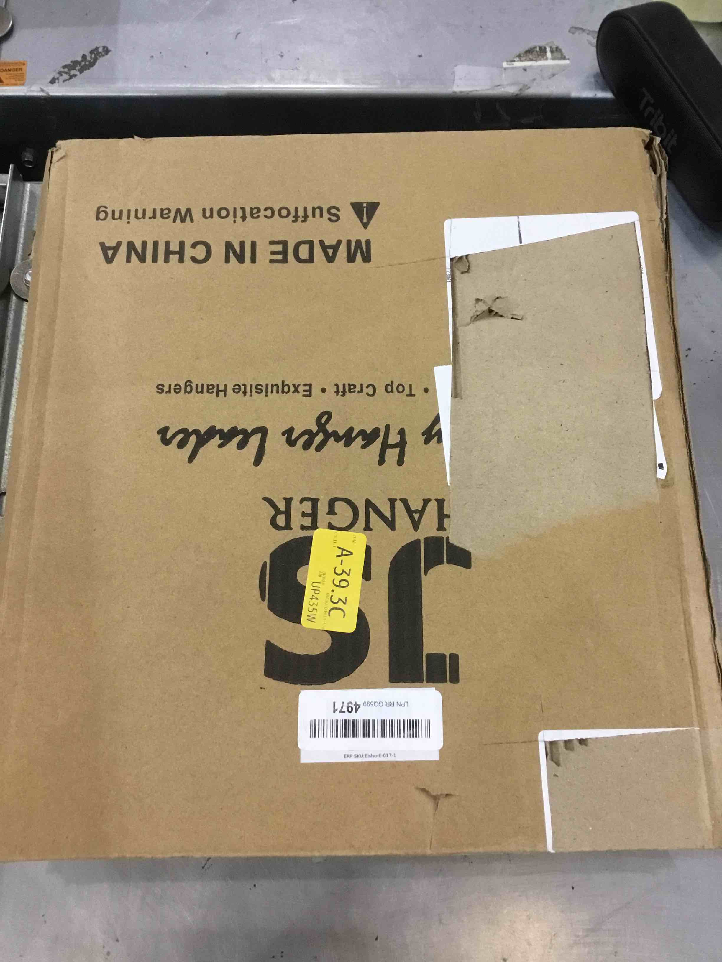 https://s3.amazonaws.com/lotting-images-prod/bidfta/EXS00338249_1689699187978.jpeg