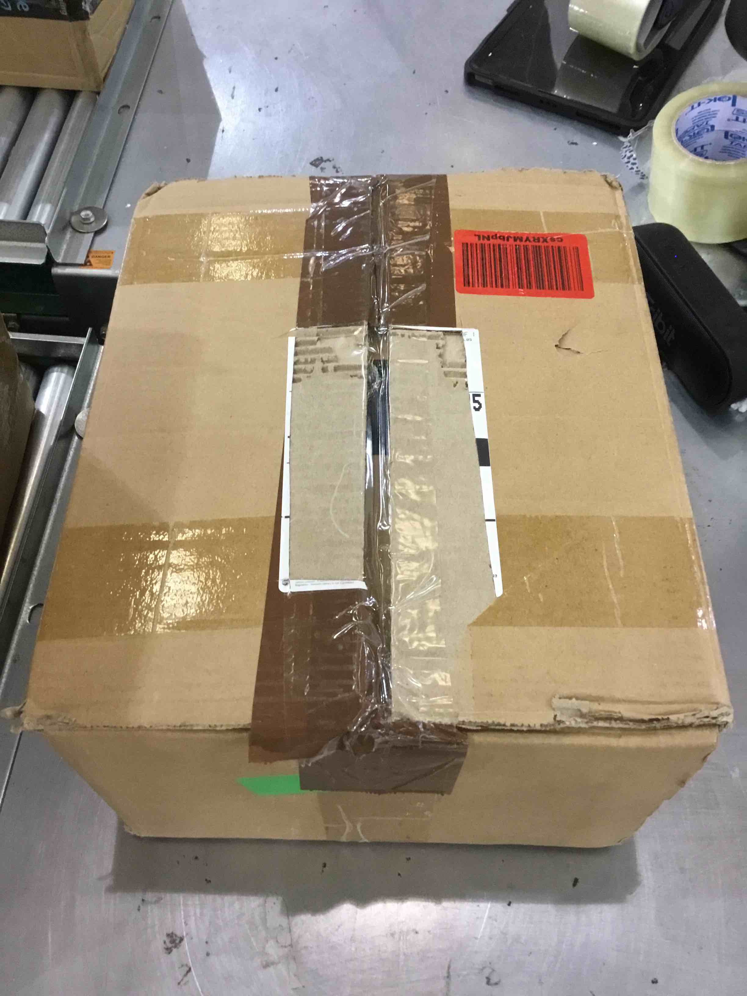 https://s3.amazonaws.com/lotting-images-prod/bidfta/EXS00338261_1689701070386.jpeg