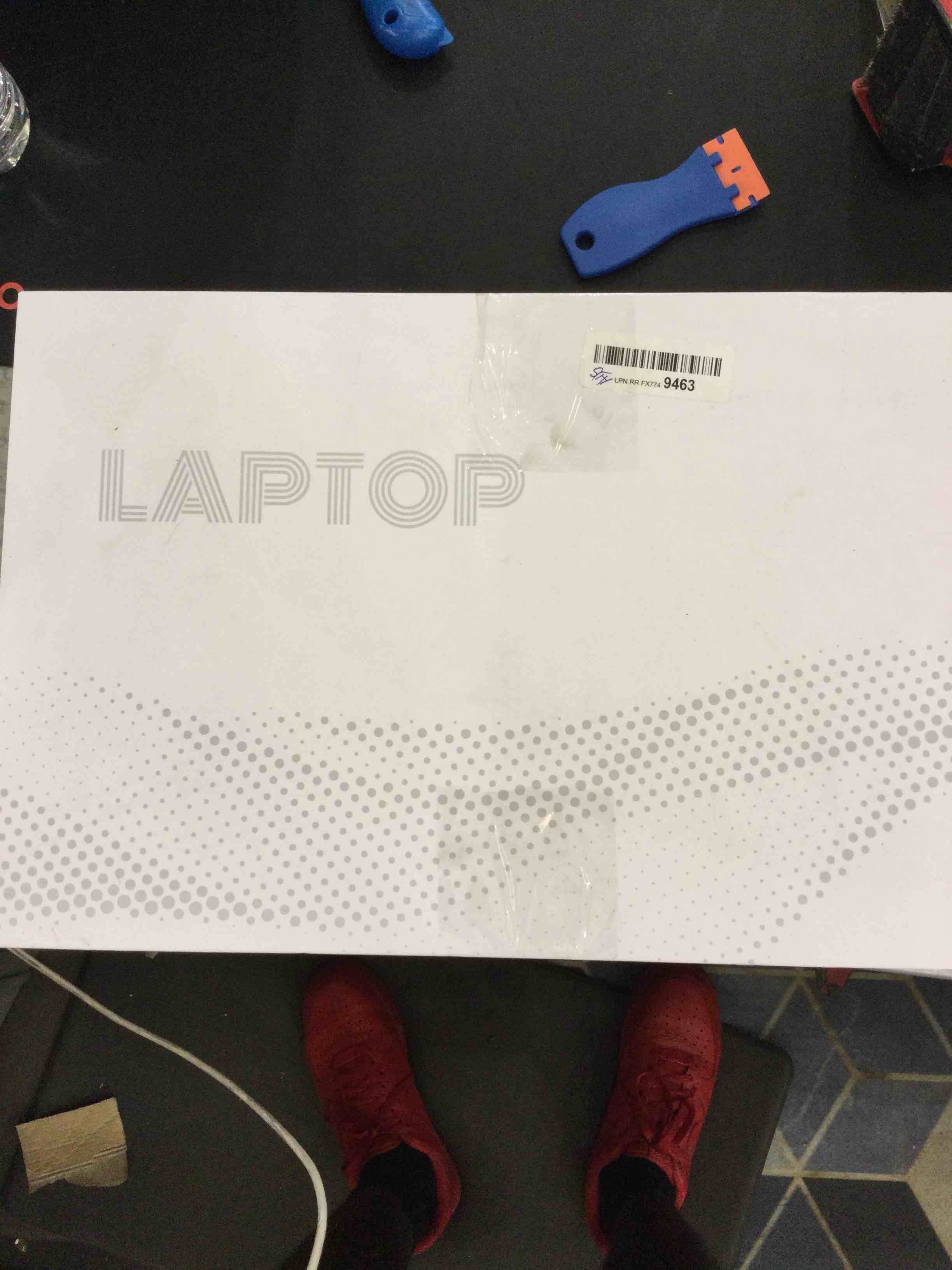 https://s3.amazonaws.com/lotting-images-prod/bidfta/EXS00338558_1689176047849.jpeg
