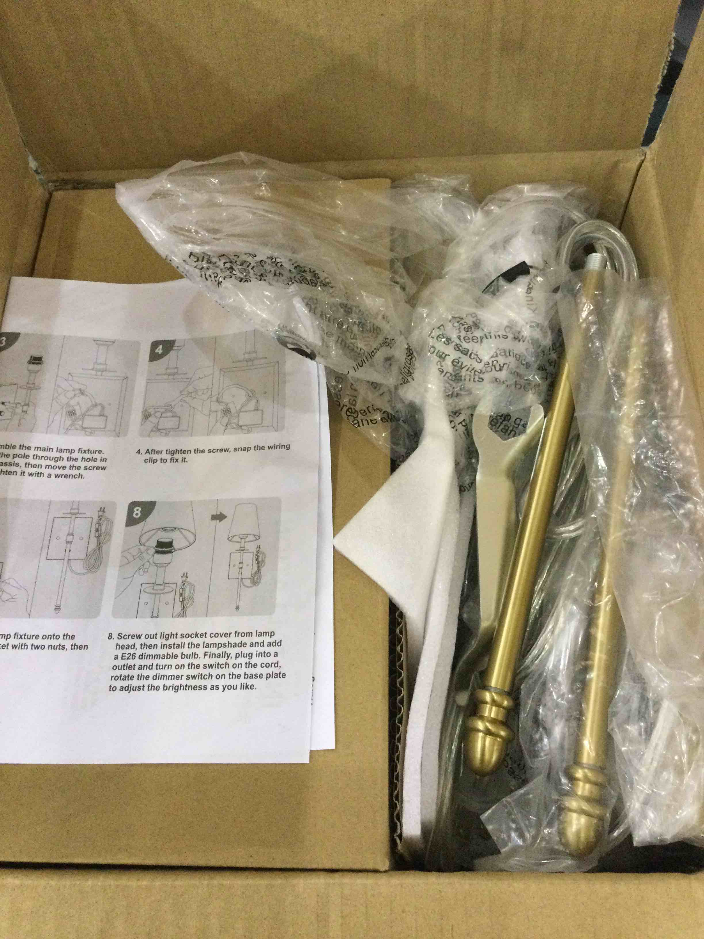 HoneyCare Large Creative Retro Decorative Phone Model Telephone Wall Decor, Vintage Rotary Telephone Decor Statue Artist Figurine Cafe bar Window Decor Model Desk Decoration (7.48x6.3x3.94)