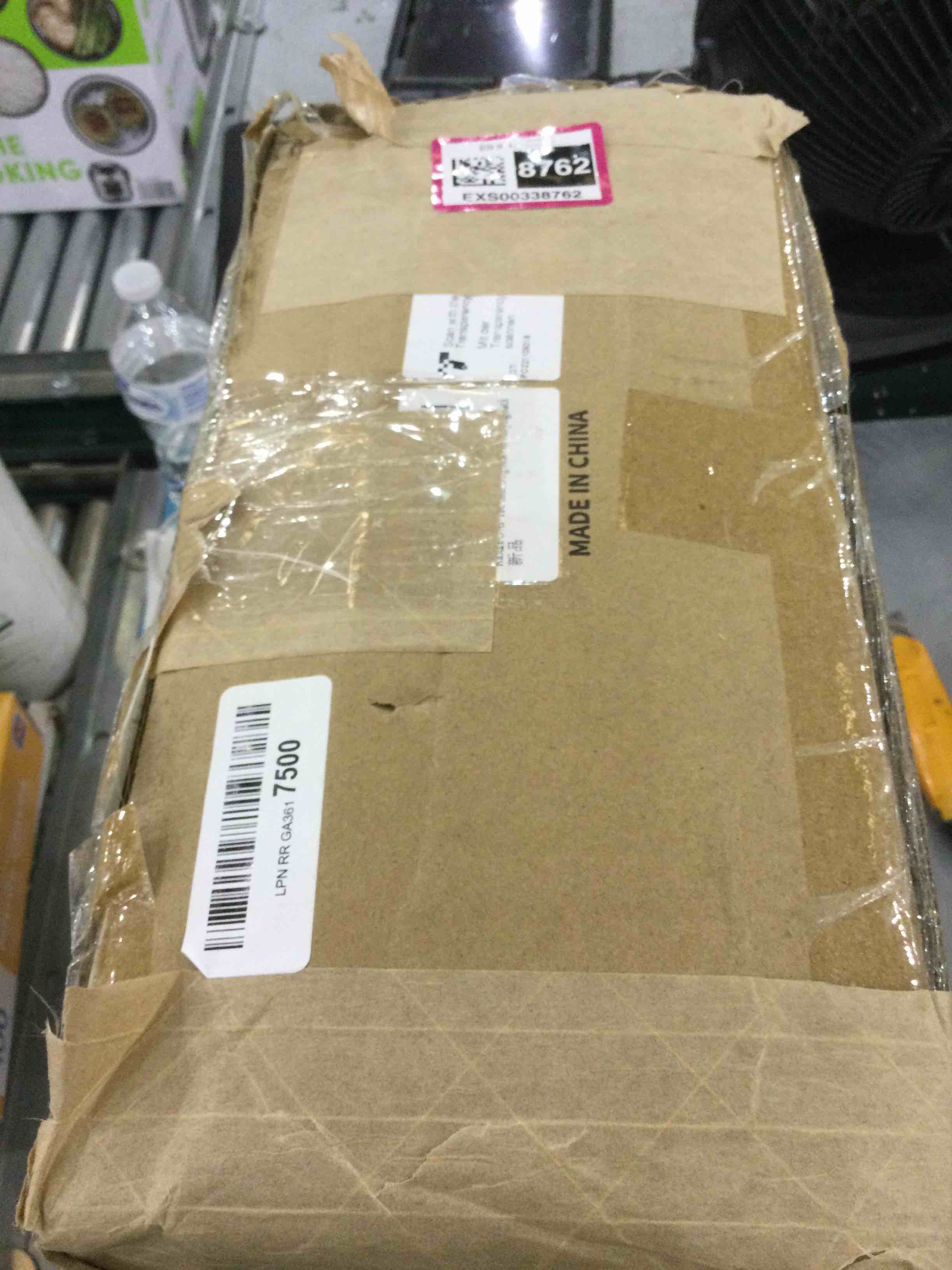 https://s3.amazonaws.com/lotting-images-prod/bidfta/EXS00338762_1689347631918.jpeg
