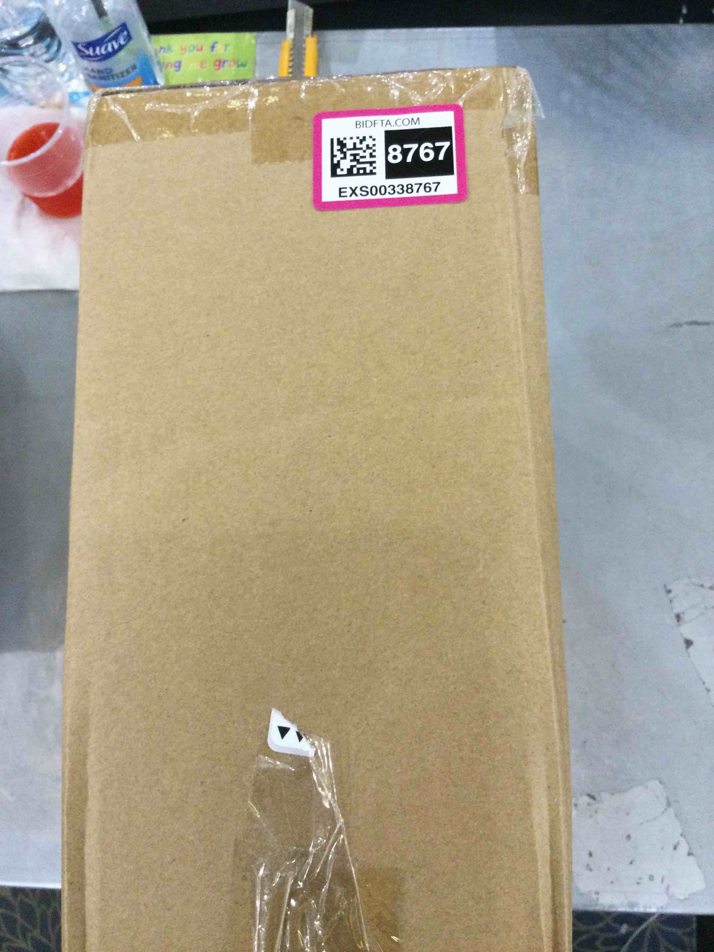 https://s3.amazonaws.com/lotting-images-prod/bidfta/EXS00338767_1689346817374.jpeg