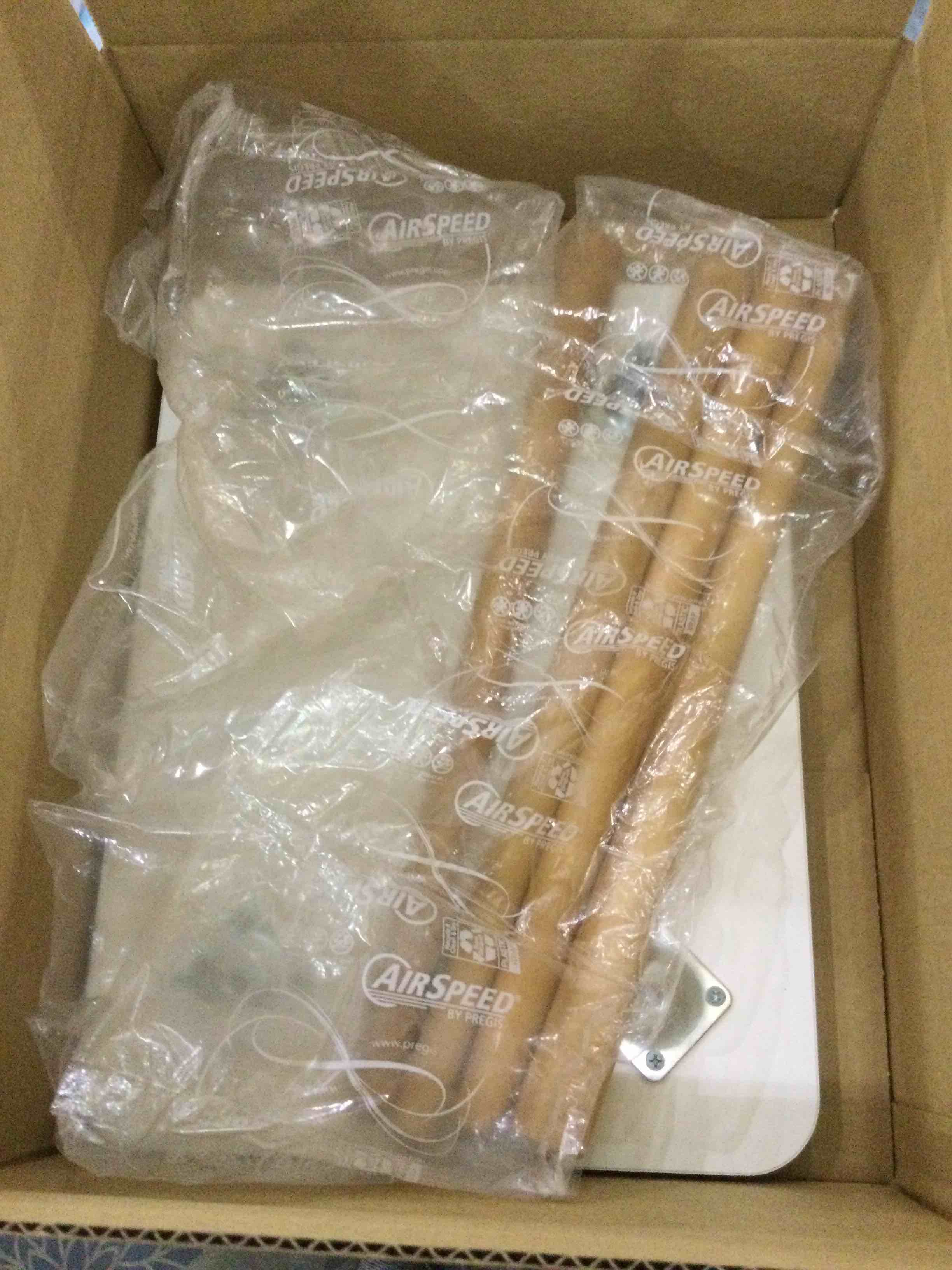 FORAOFUR Side Table, Small White Accent Table End Table for Living Room Bedroom Balcony and Small Spaces Bedside Table, Modern Side Table with Wood Legs