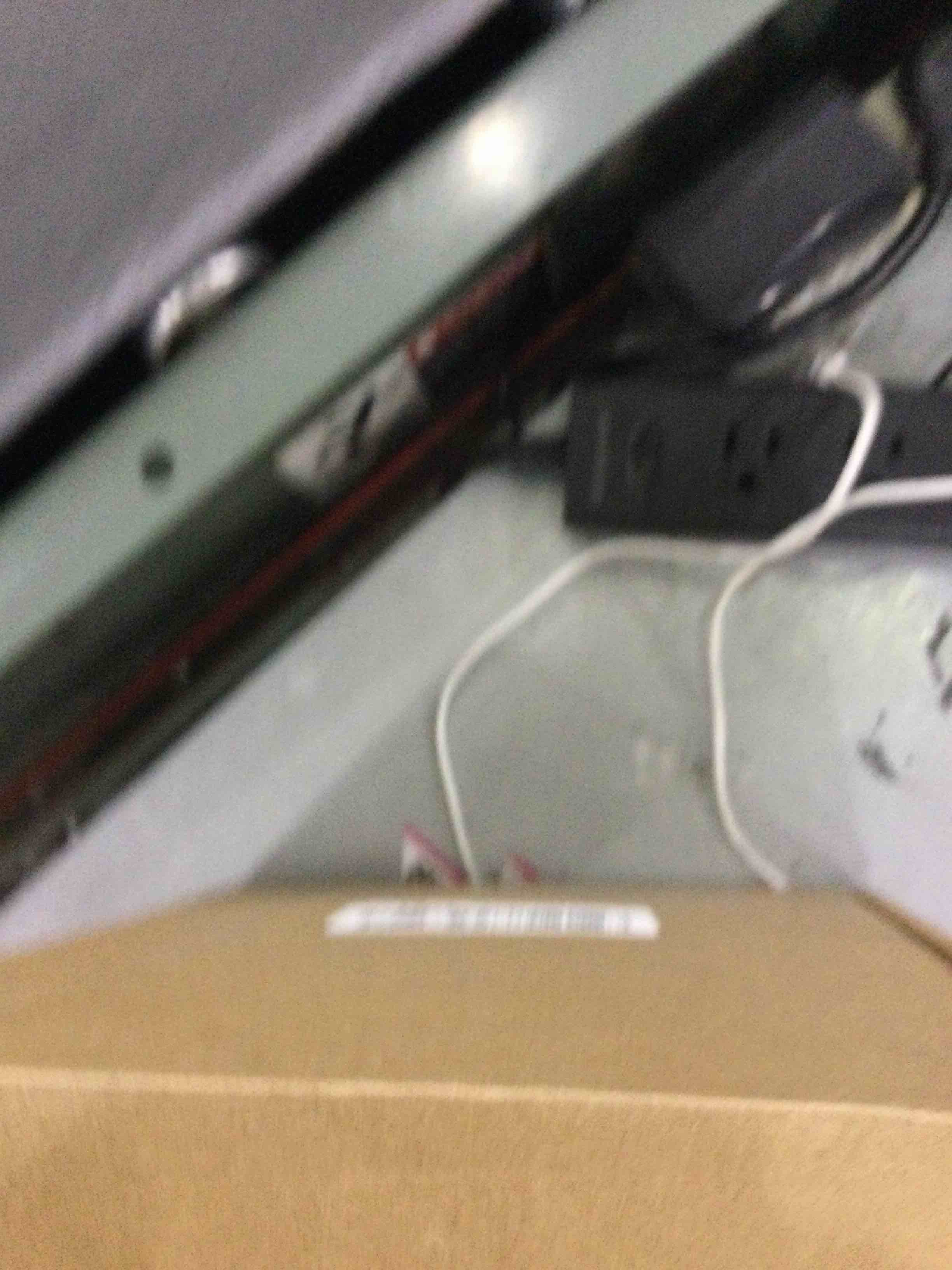 https://s3.amazonaws.com/lotting-images-prod/bidfta/EXS00339298_1689679612842.jpeg