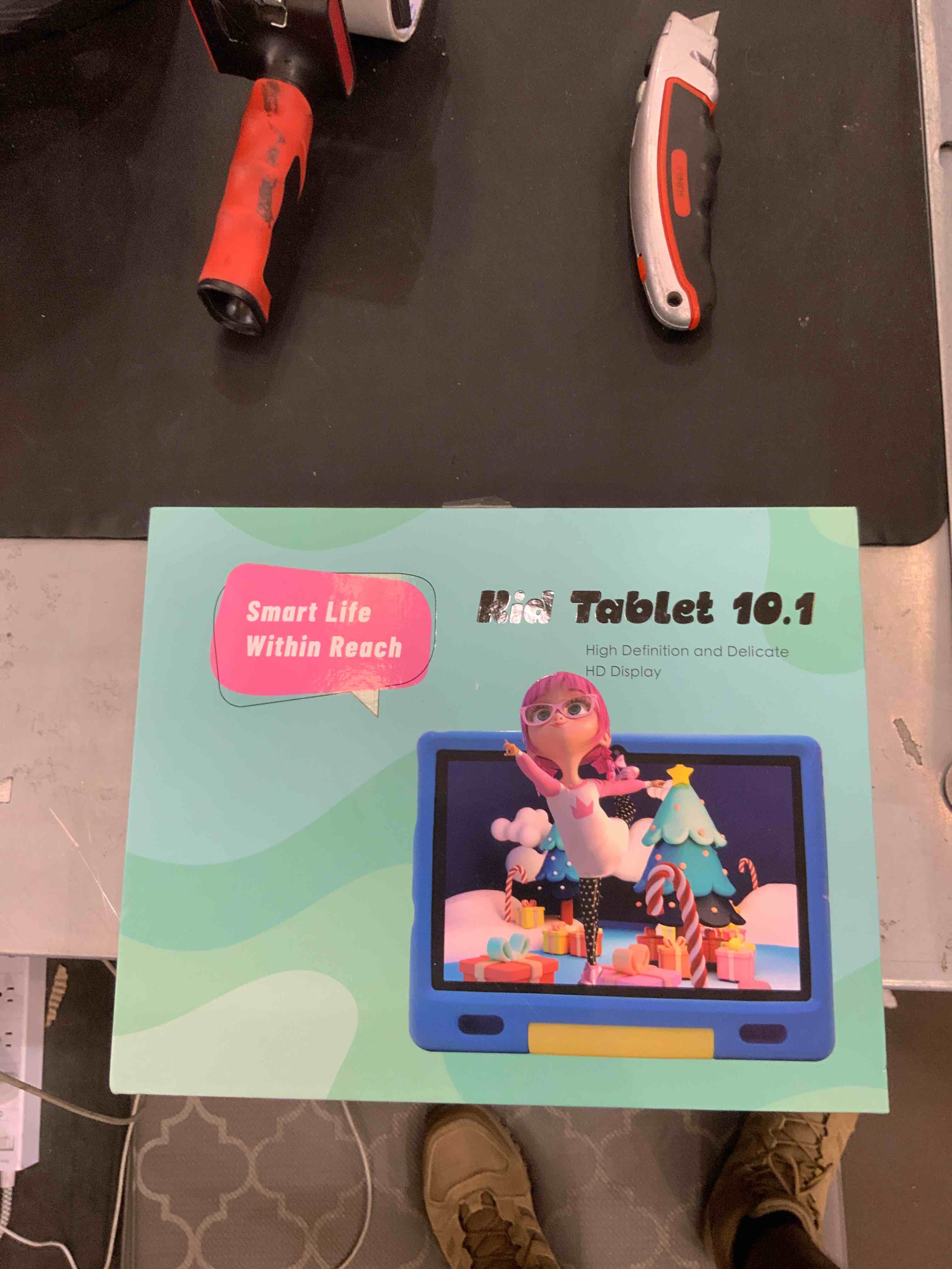 https://s3.amazonaws.com/lotting-images-prod/bidfta/EXS00340752_1691776290759.jpeg